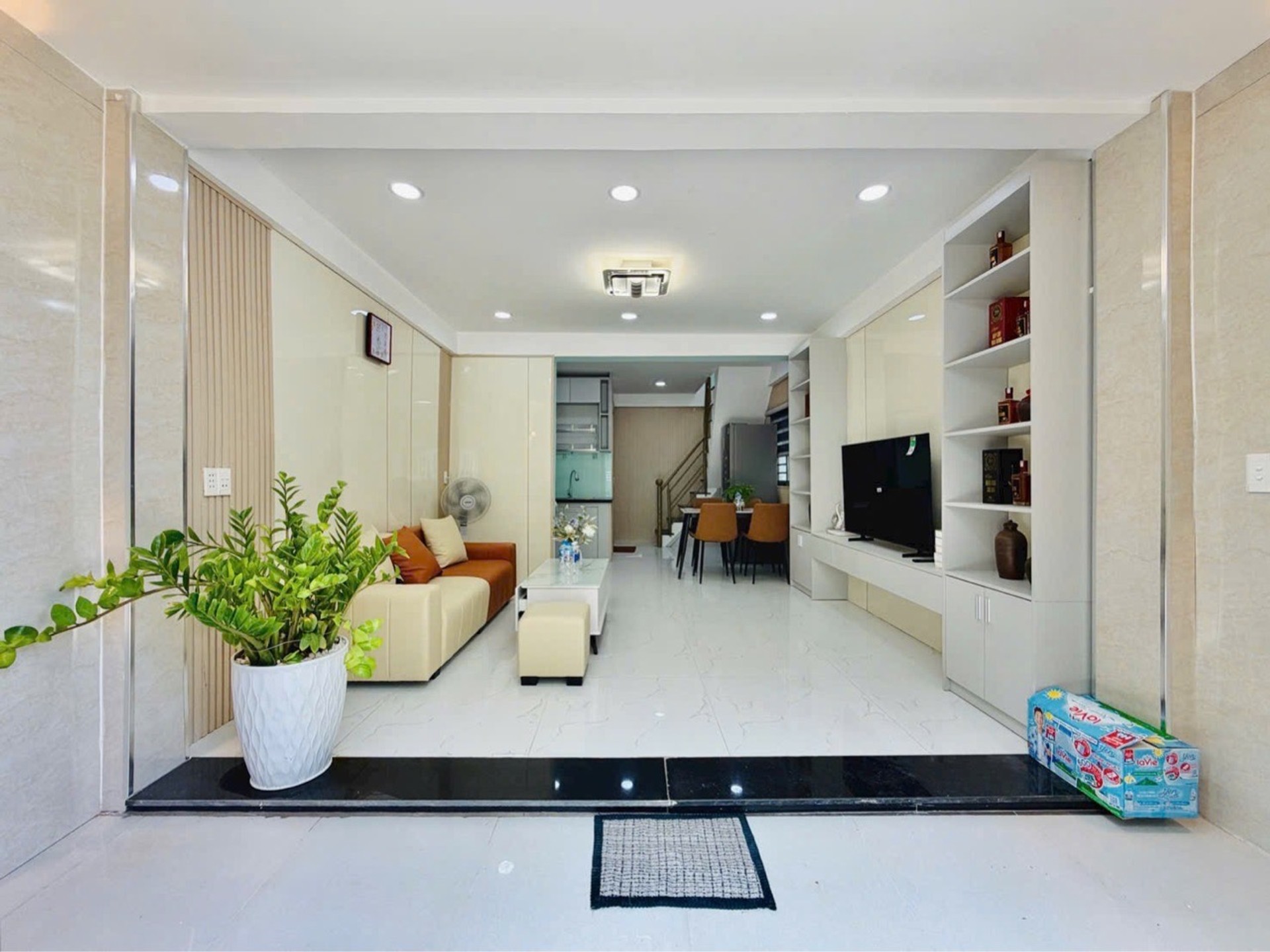 Nhà mới, sắc nét ngay Quang Trung, tặng nội thất xịn, giá chỉ hơn 4 tỷ
