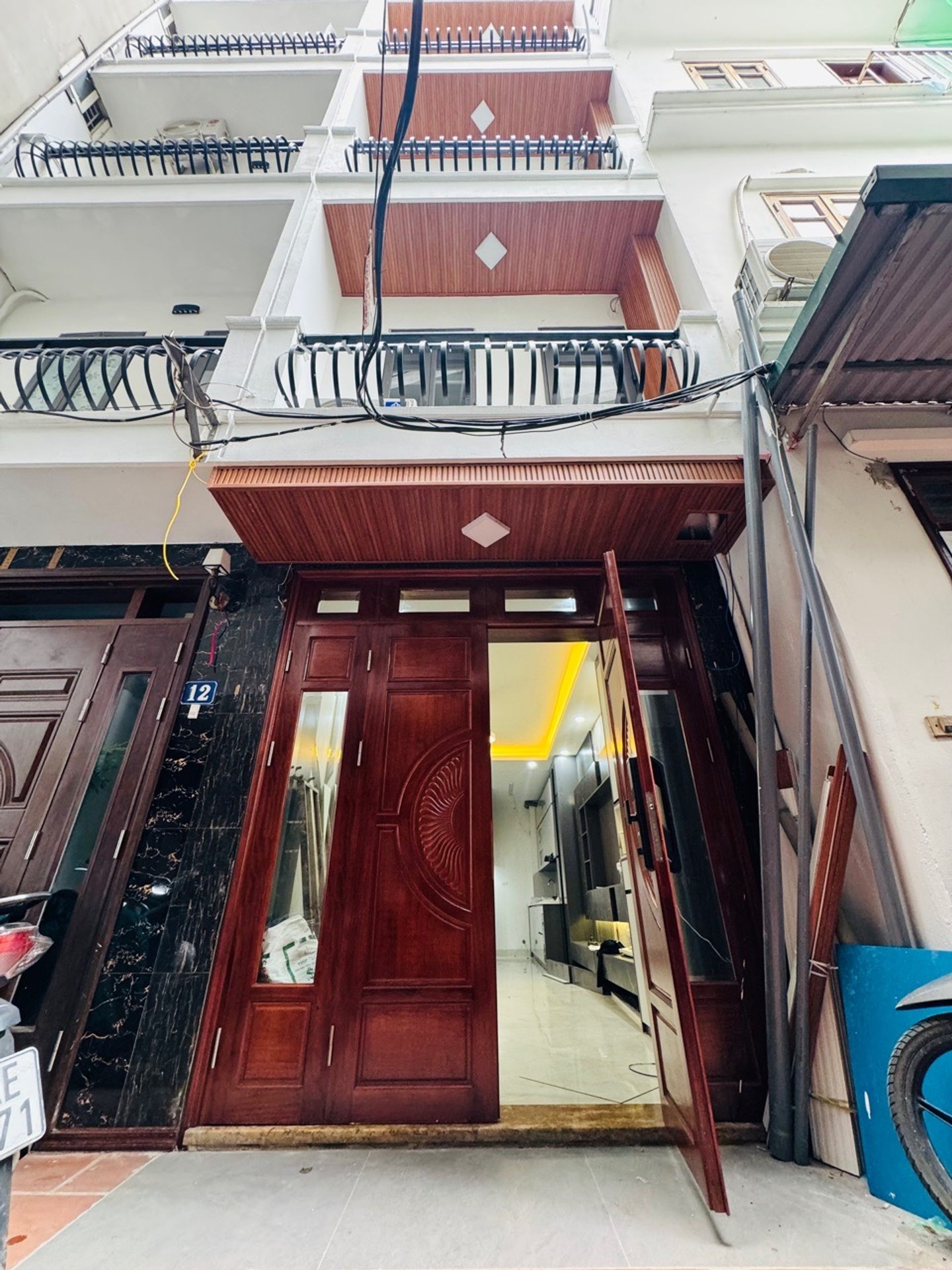 💥 #NGỌC_THUỴ-NGÕ RỘNG THOÁNG-NHÀ MỚI-FULL NỘI THẤT-Ở LUÔN-DT 40M- NHỈNH 8 TỶ💥🌹🌹💰