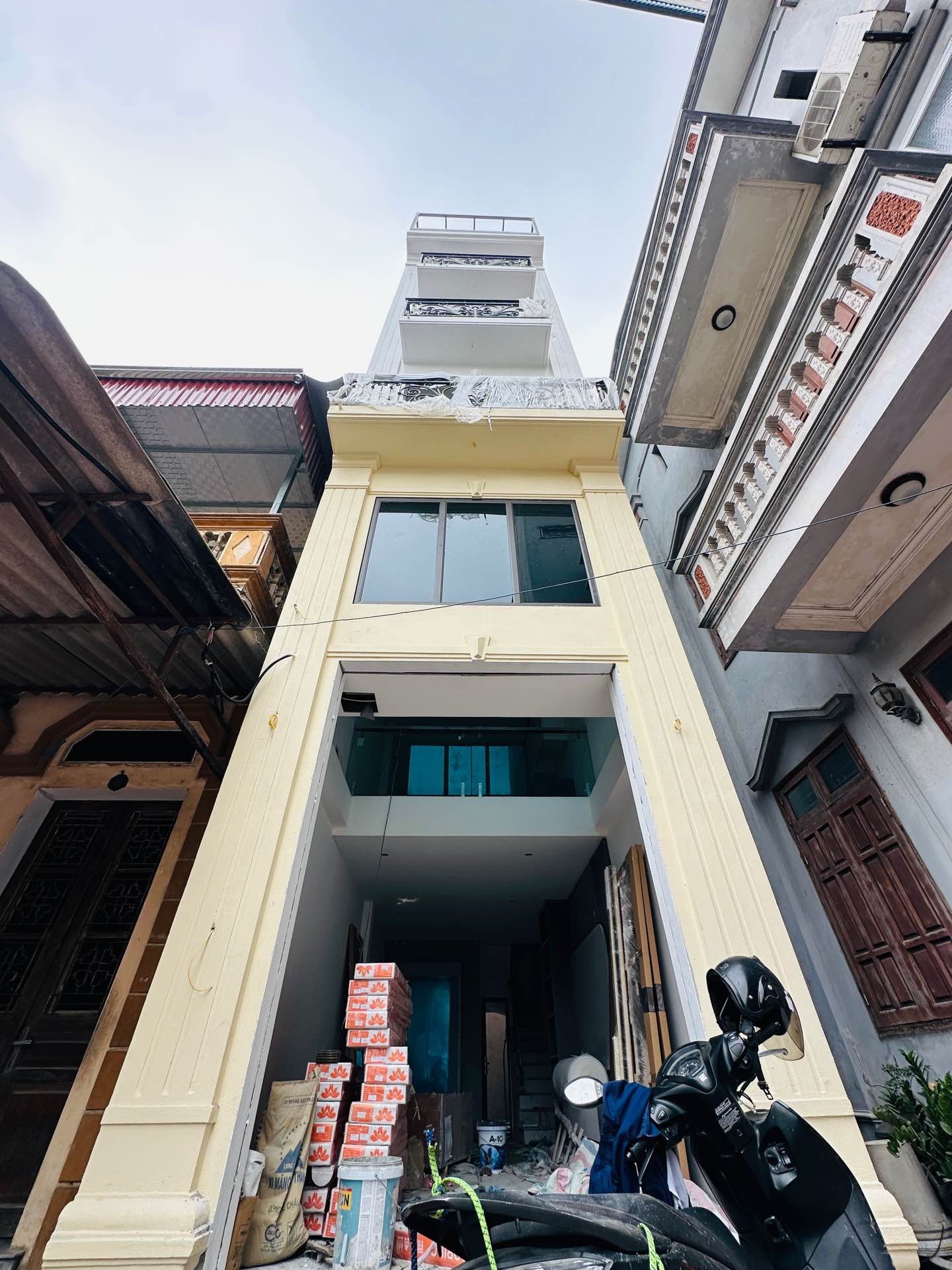 Hạ sốc 1 tỷ, Bán nhanh nhà đẹp Phúc Lợi, 1 nhà ra phố, thang máy, kinh doanh đỉnh nhỉnh 7 tỷ