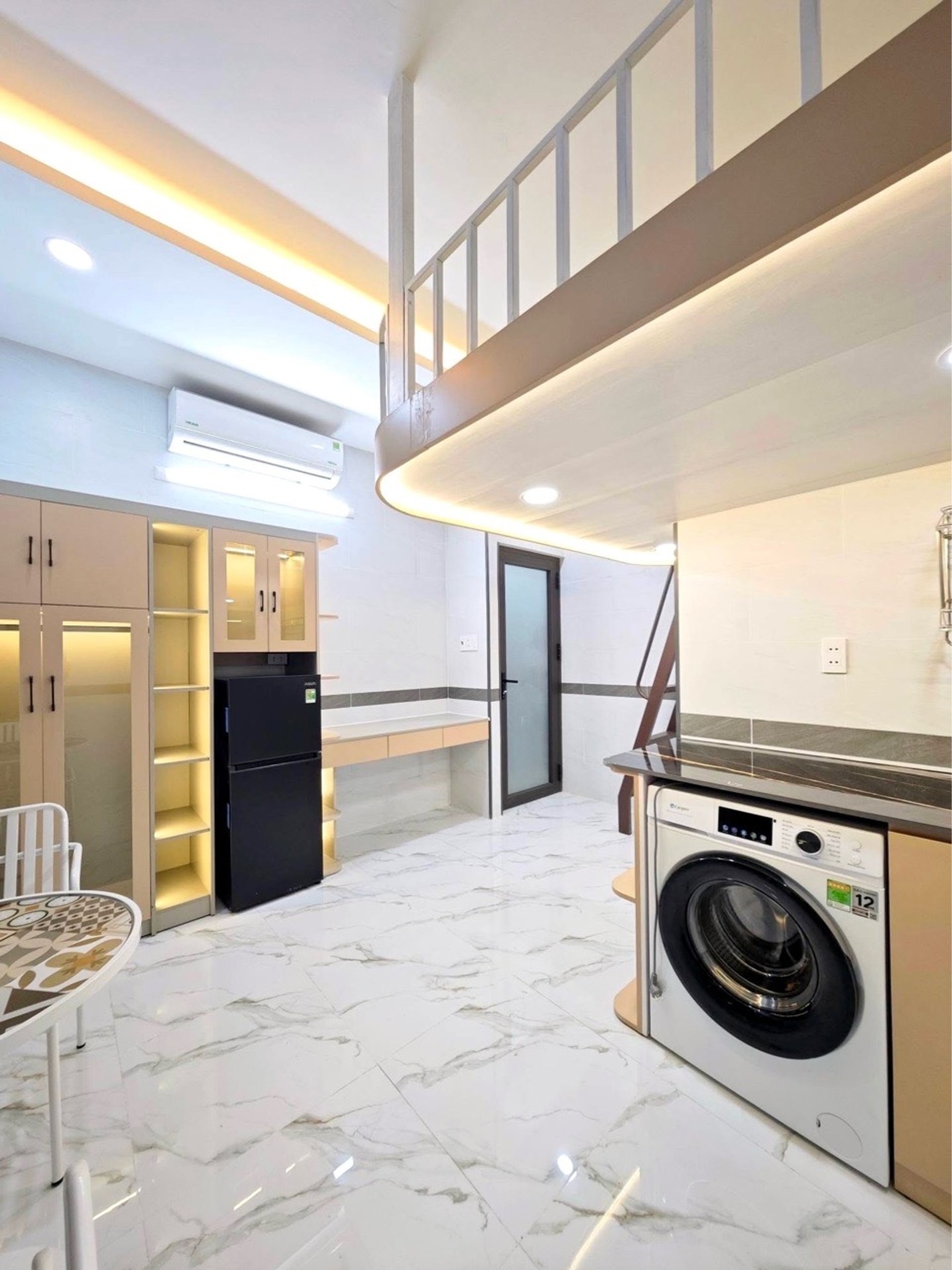 Bán nhà 5 tầng diện tích 192m2 tại Tân Bình giá 28.5 tỷ