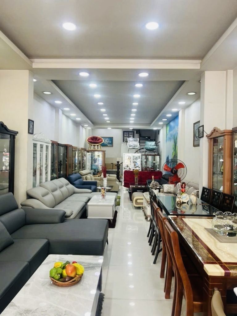 Bán nhà mặt phố phường 12 quận 6, 92m2, mặt tiền 4.9m, giá 25 tỷ