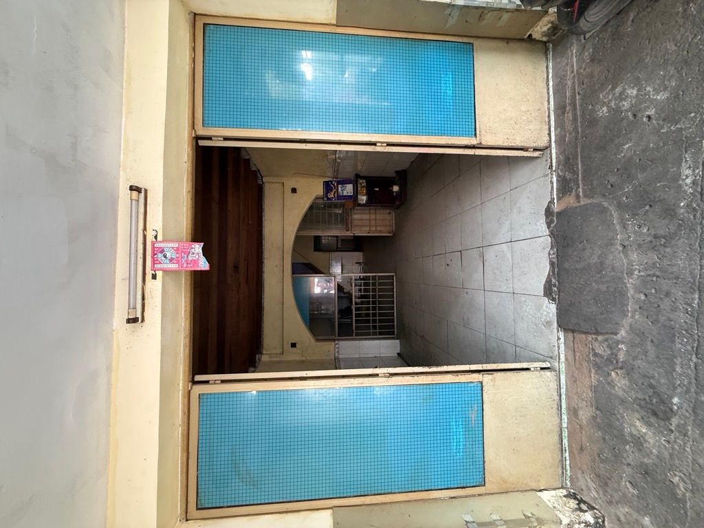 Bán nhà mặt phố mặt tiền 4.7m khu chợ Bùi Minh Trực, diện tích 87.2m2, pháp lý rõ ràng