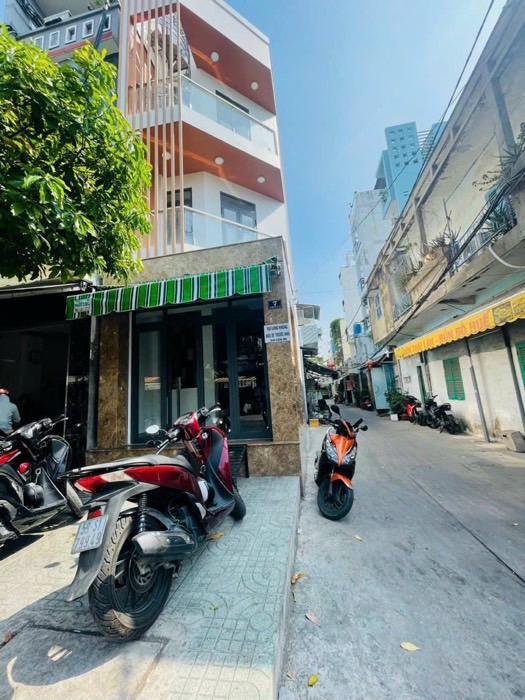 Bán nhà mặt phố phường Chánh Hưng quận 8, 34m2, mặt tiền 3.5m, giá 9.5 tỷ