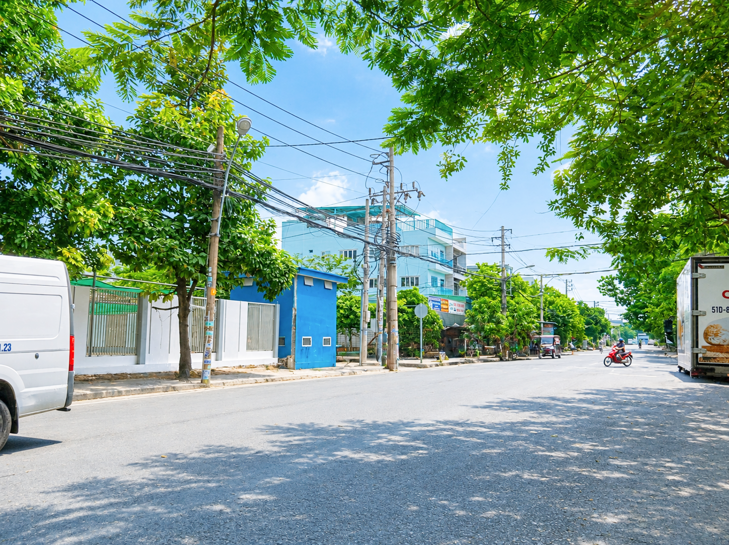 Nhà 3 Tầng 12 Phòng Trọ Đường 8m Thông - Thu Nhập 15 Triệu/Tháng
