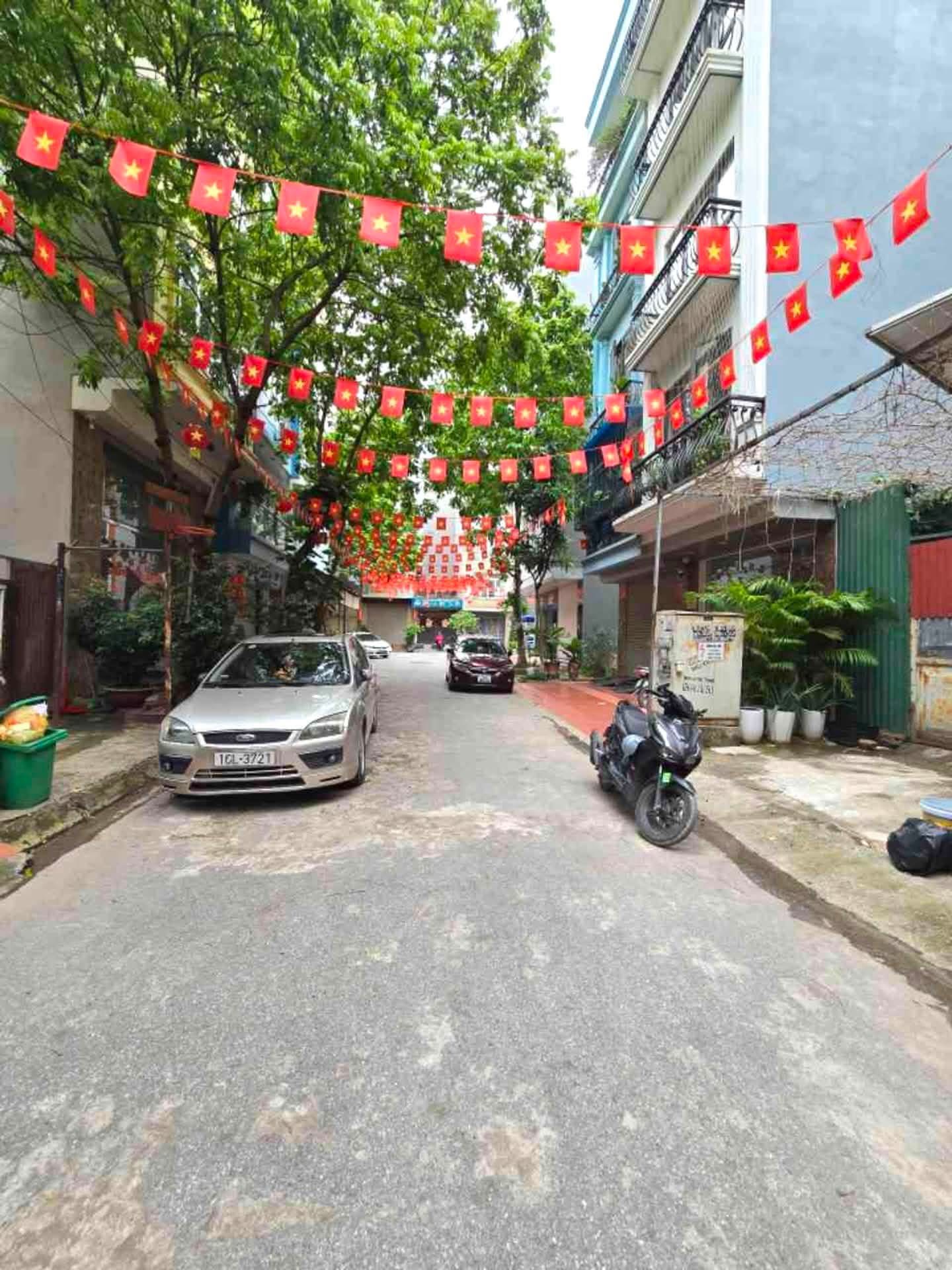 GIẢM 2 TỶ GIÁ CHÀO MỚI 14,5 TỶ ĐỂ BÁN NHANH NHÀ 5 TẦNG 50M2, MẶT TIỀN 5M PHÂN LÔ KĐT VĂN KHÊ