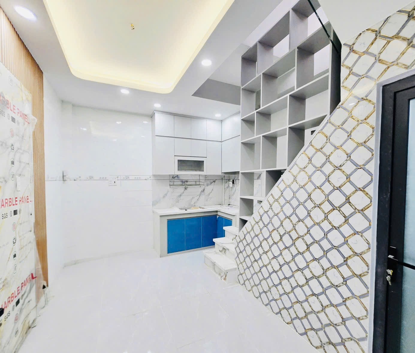 3 Tầng Q6 - ngang 3.5m - Chỉ 2.8 Tỷ - 2PN & 2WC & 2 Ban Công - Hẻm 3m thoáng - Hoàn Công đầy đủ.