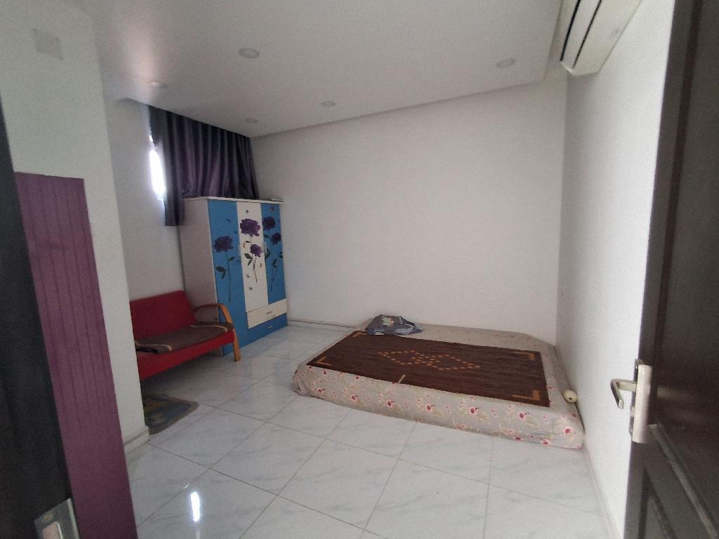 Bán nhà riêng 3 tầng Nguyễn Bình diện tích 92.4m² ngang 8.1m, ô tô vào nhà