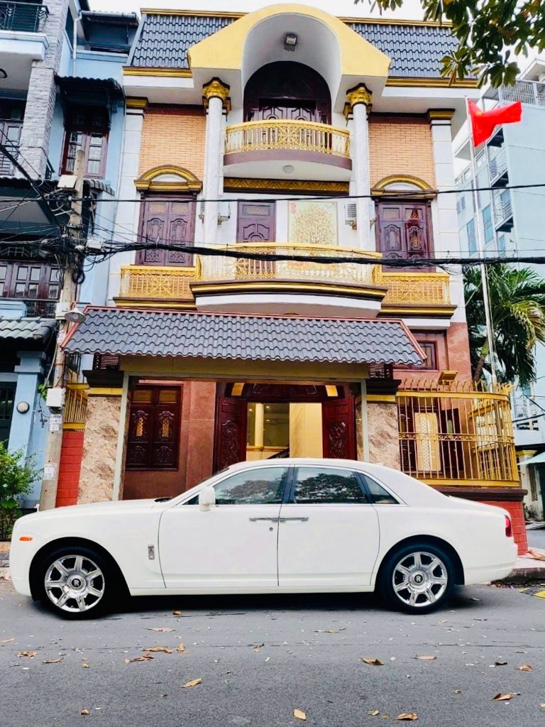 Bán biệt thự lô góc 4 tầng, mặt tiền 8m, diện tích 133m2 tại phường 17, quận Gò Vấp