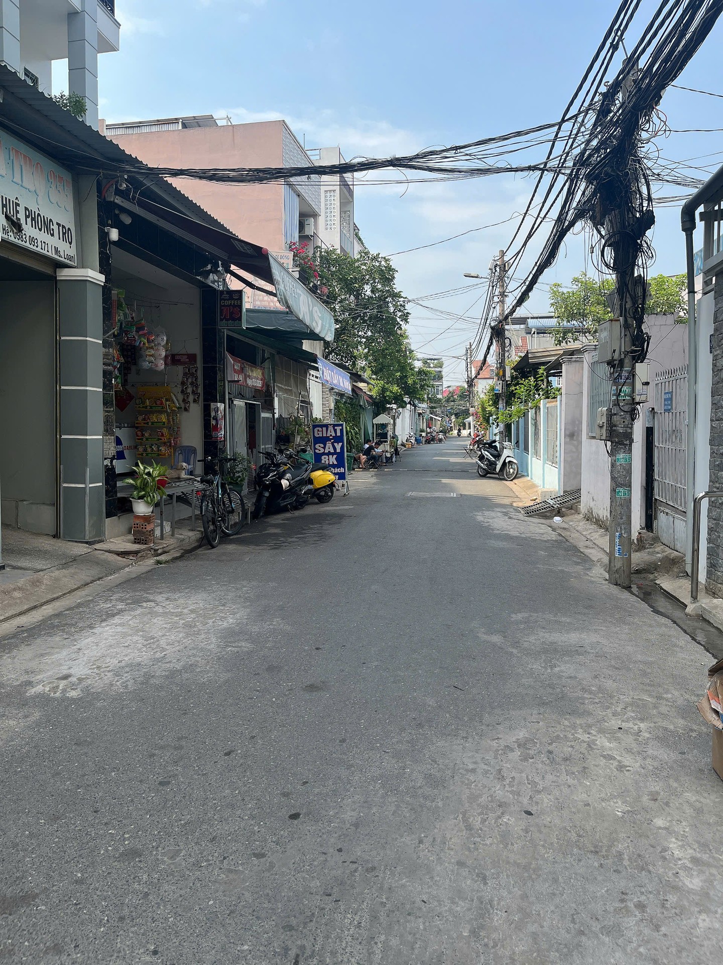 Cơ hội sở hữu nhà mặt phố Phú Thuận giá tốt với thang máy hiện đại