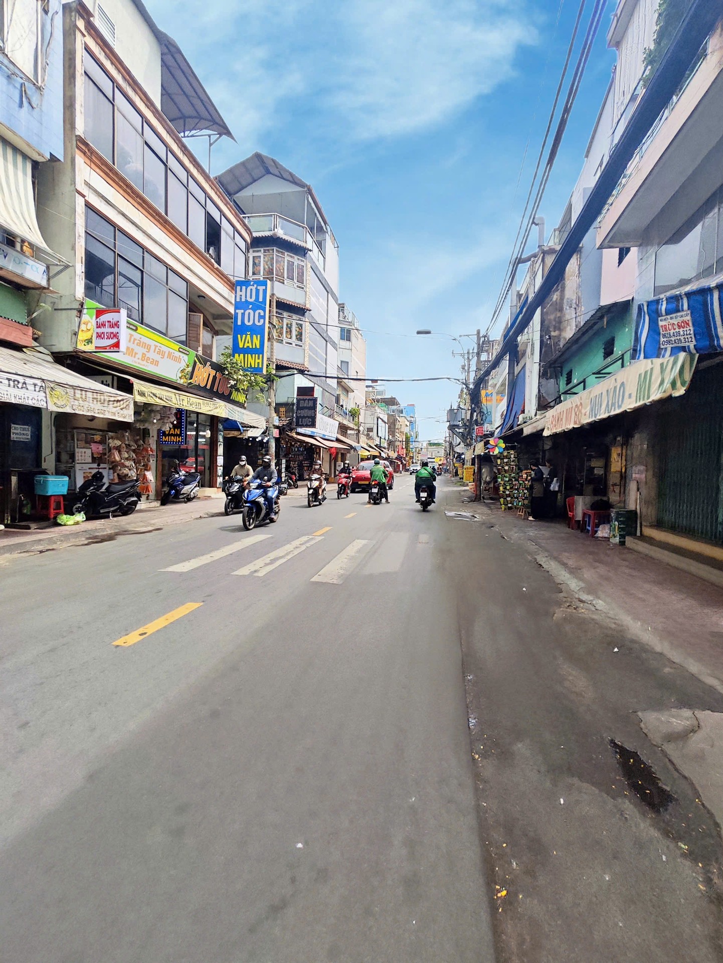 Cơ hội hiếm có sở hữu nhà 2 tầng Đồng Đen giá chỉ 7,3 tỷ