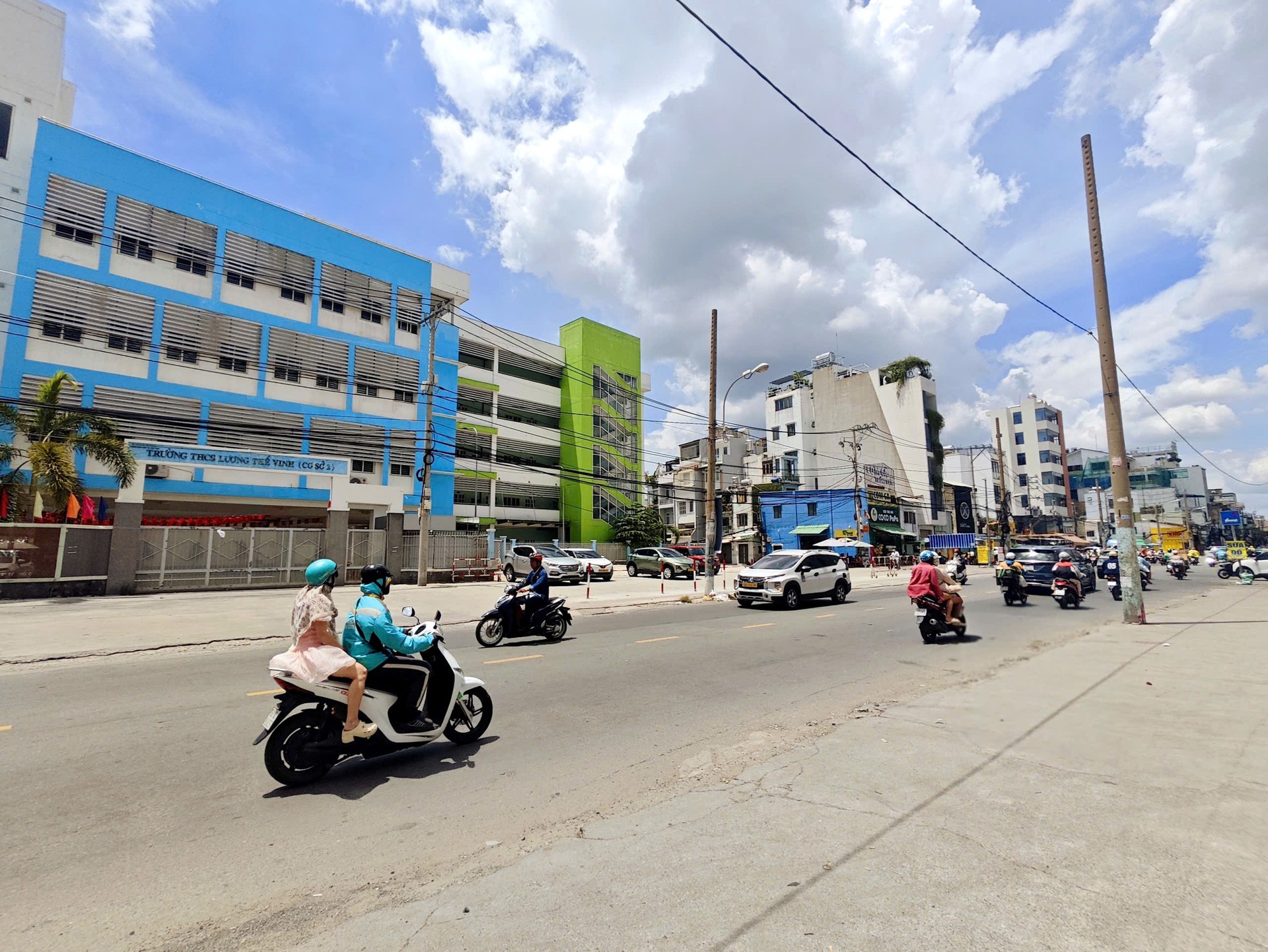 CÁCH MẠNG THÁNG TÁM - QUẬN 10 (HOÀ HƯNG) – 4 TẦNG MỚI ĐẸP KHÔNG LỘ GIỚI – 95M2 DTSD
