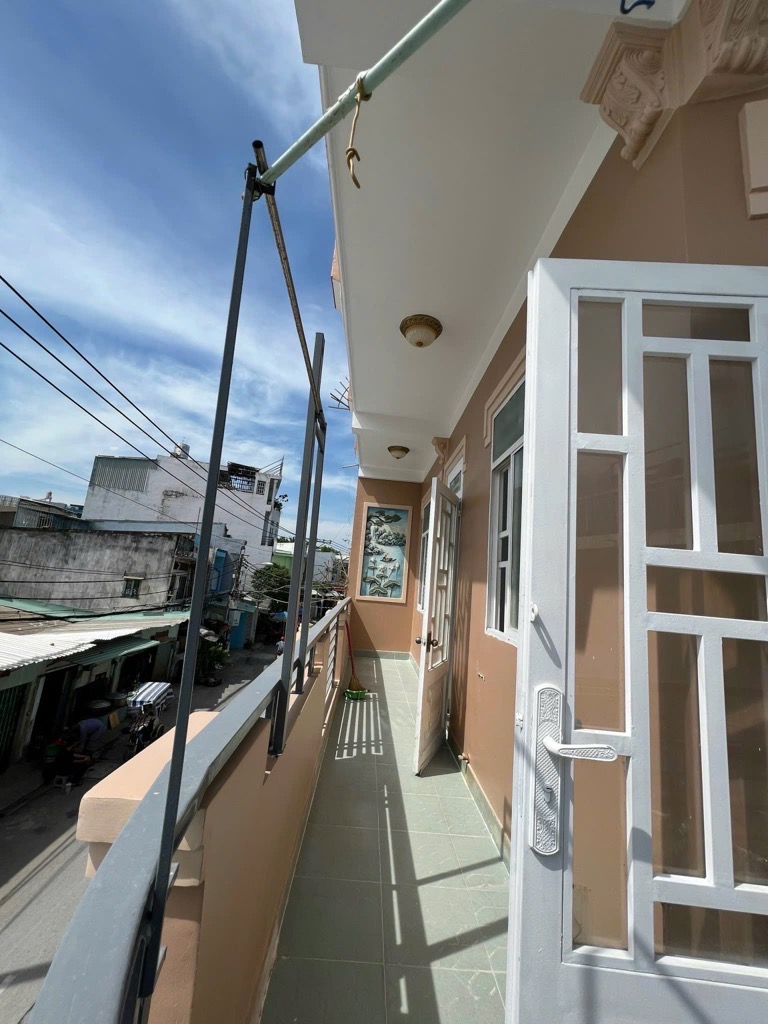 Bán nhà mặt phố 2 mặt tiền tại phường, 3 tầng, 5 phòng ngủ, diện tích 62m2