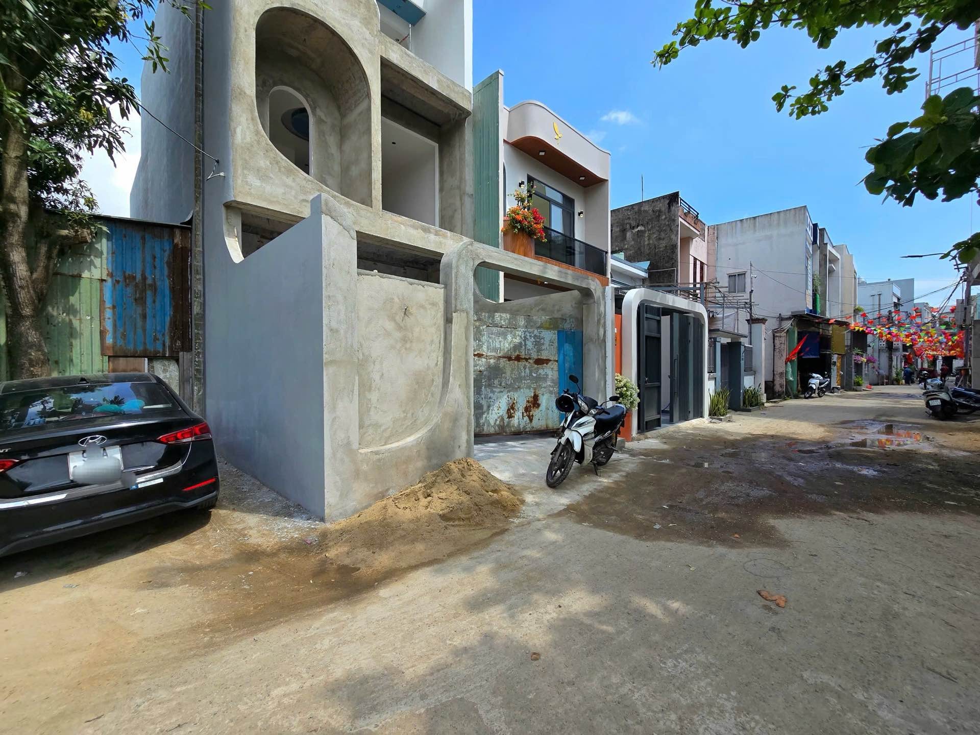 Nhà 2 tầng kiệt ô tô Tôn Đản - Cơ hội vàng sở hữu nhanh