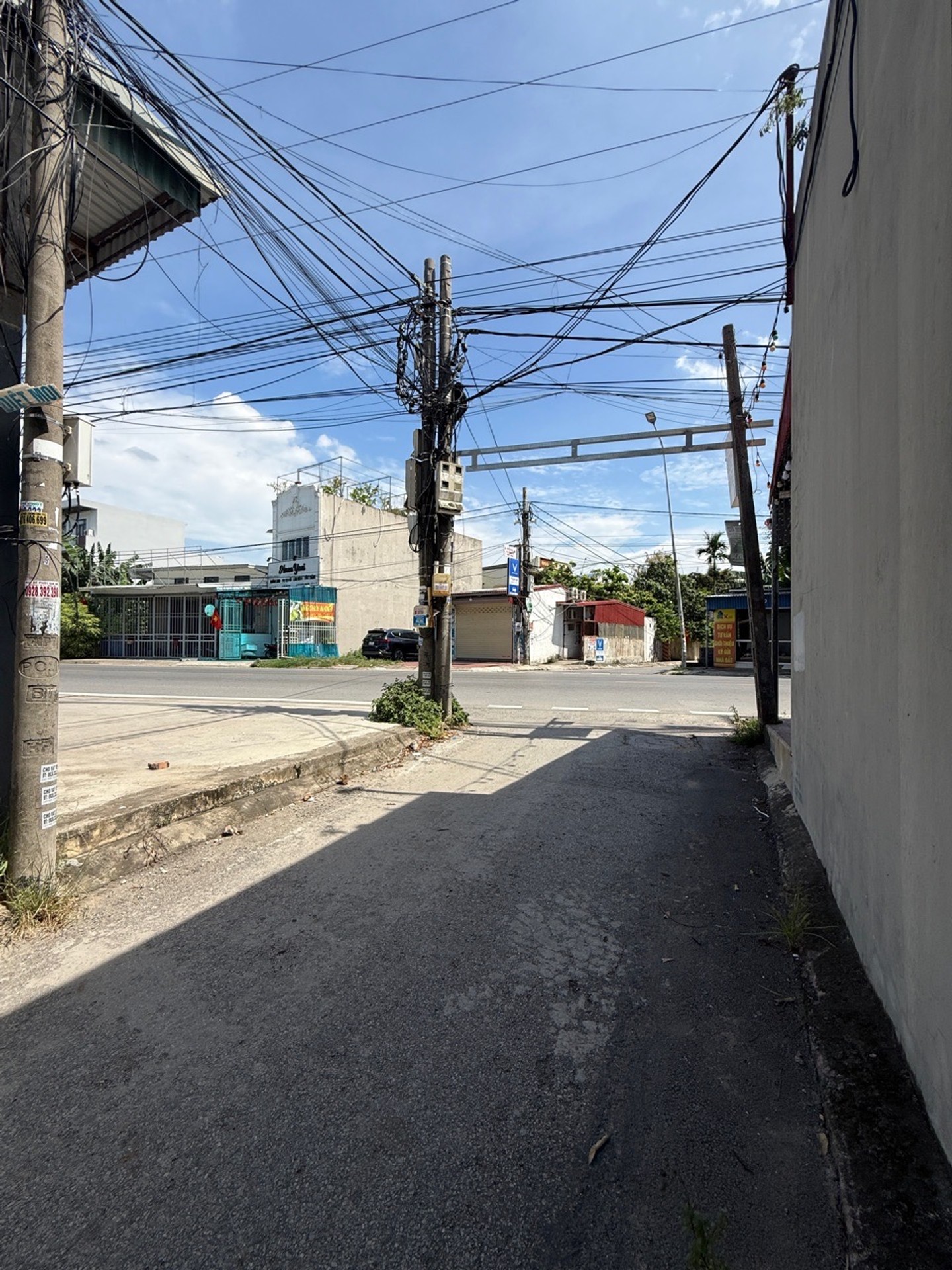 🔥 HIẾM HÀNG – COMBO CHỈ 3 CĂN, ĐỒNG GIÁ HƠN 3 TỶ XÍU! 🔥

🏡 Cô chú, anh chị đang tìm nhà 4 tầng,