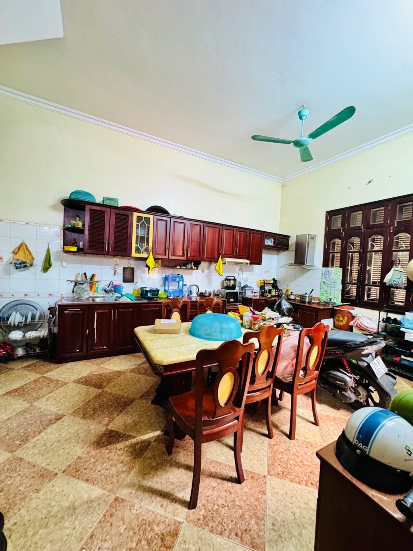 Bán đất mặt ngõ ô tô Hoàng Mai, diện tích 60m2, giá 19 tỷ