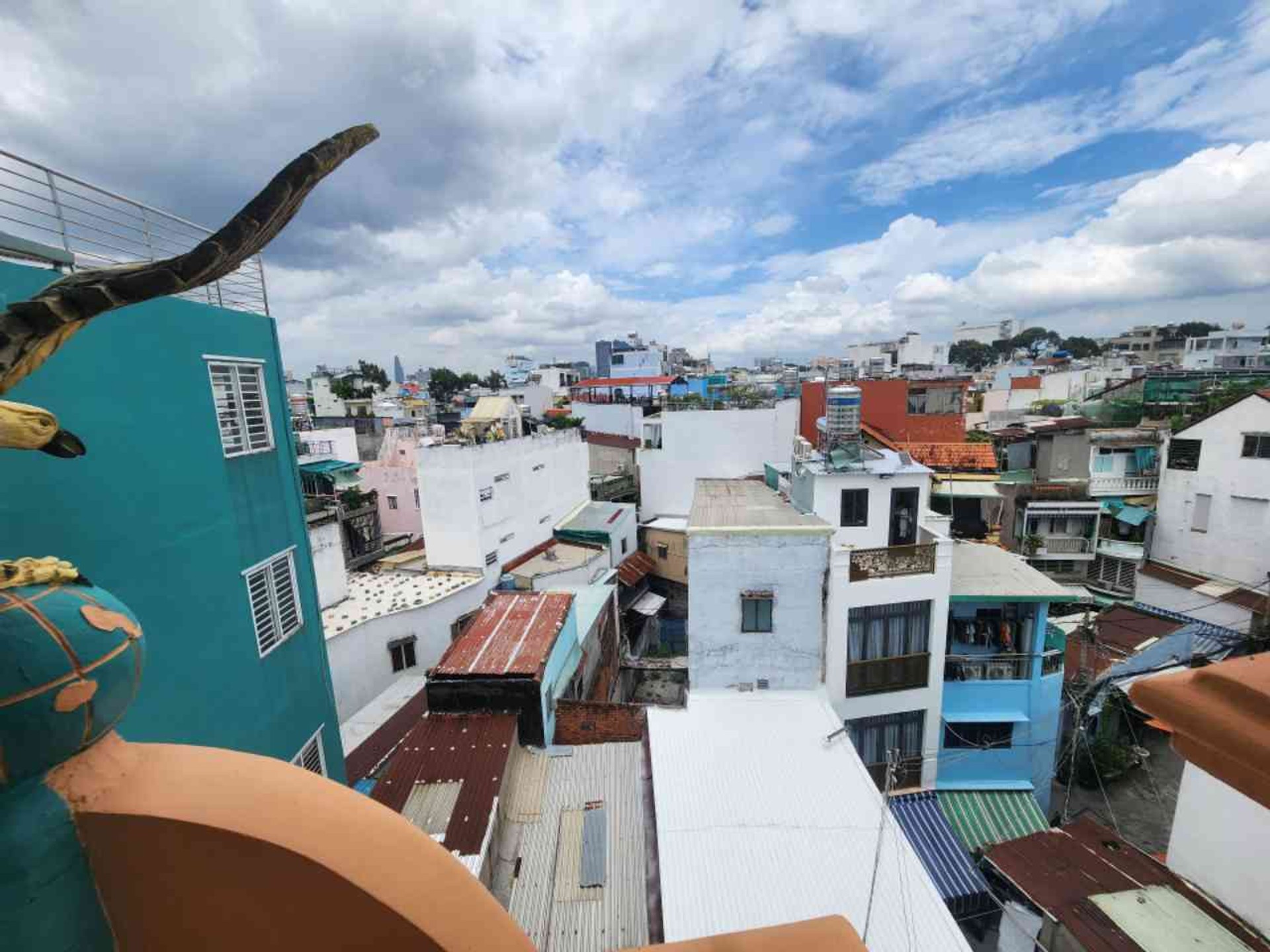 Nhà đẹp 4 tầng view thành phố tại Lý Thái Tổ giá hời
