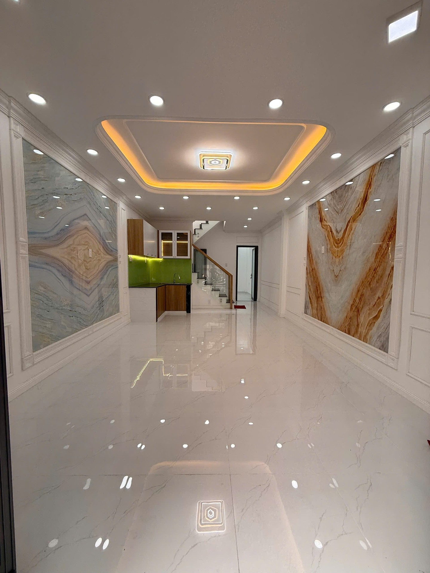 Hiếm Có Nhà 2 Tầng 4 Phòng Ngủ Mới Xây Tại Bình Hưng Hòa A - Giá Tốt Nhất Thị Trường