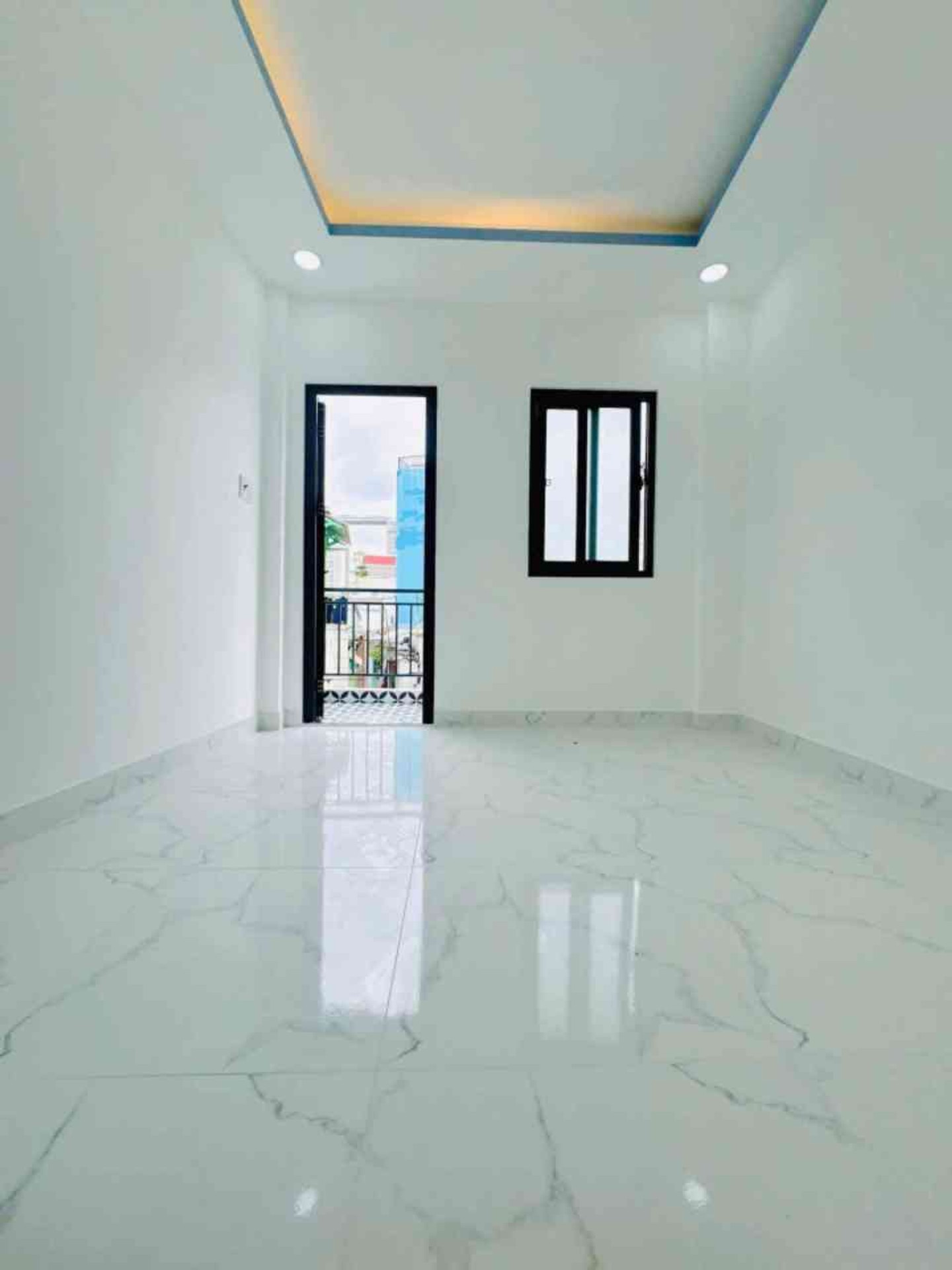 Bán nhà riêng 4 tầng, 15.3m², đường Âu Dương Lân, P.3 Quận 8, , pháp lý chuẩn