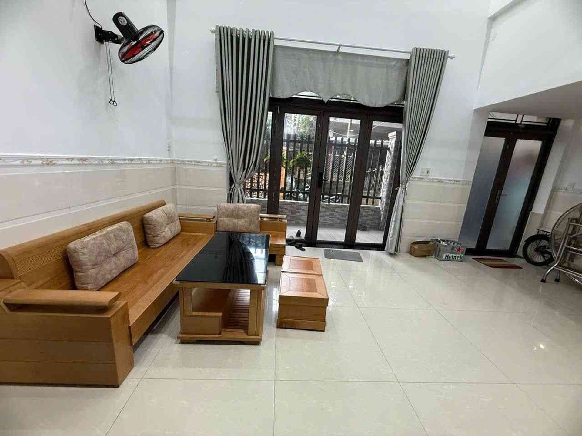 Bán nhà 2 tầng đường Trương Định.