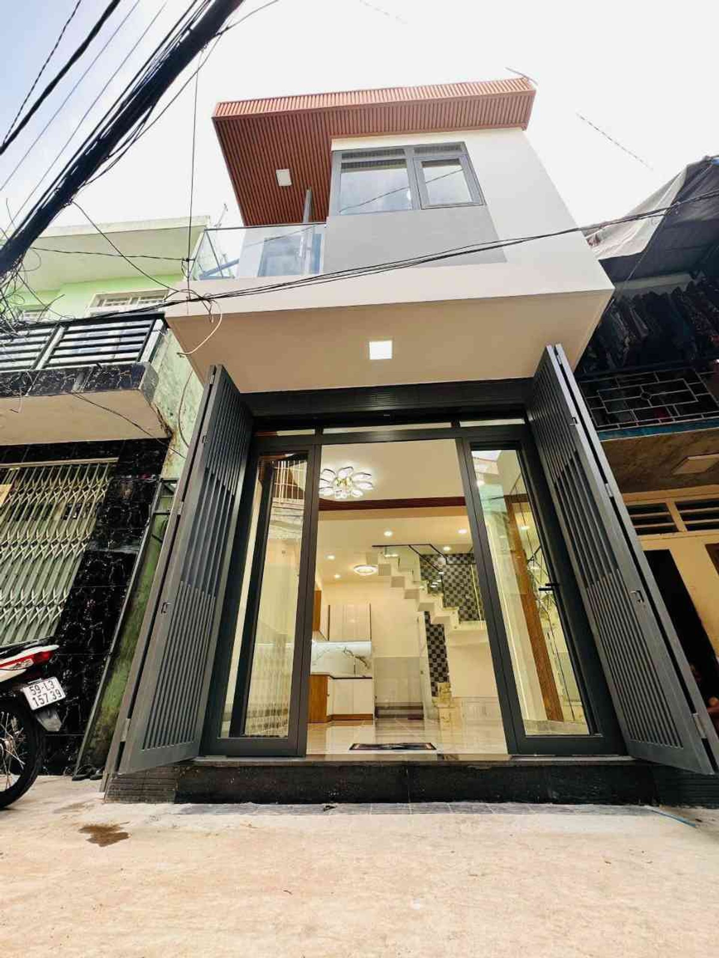 Cơ hội sở hữu nhà 2 tầng mới tại trung tâm Quận 8 giá tốt