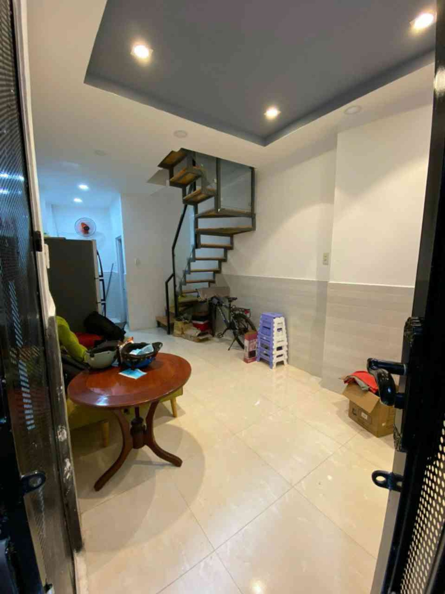 Nhà nhỏ xinh, view công viên, giá tốt bất ngờ