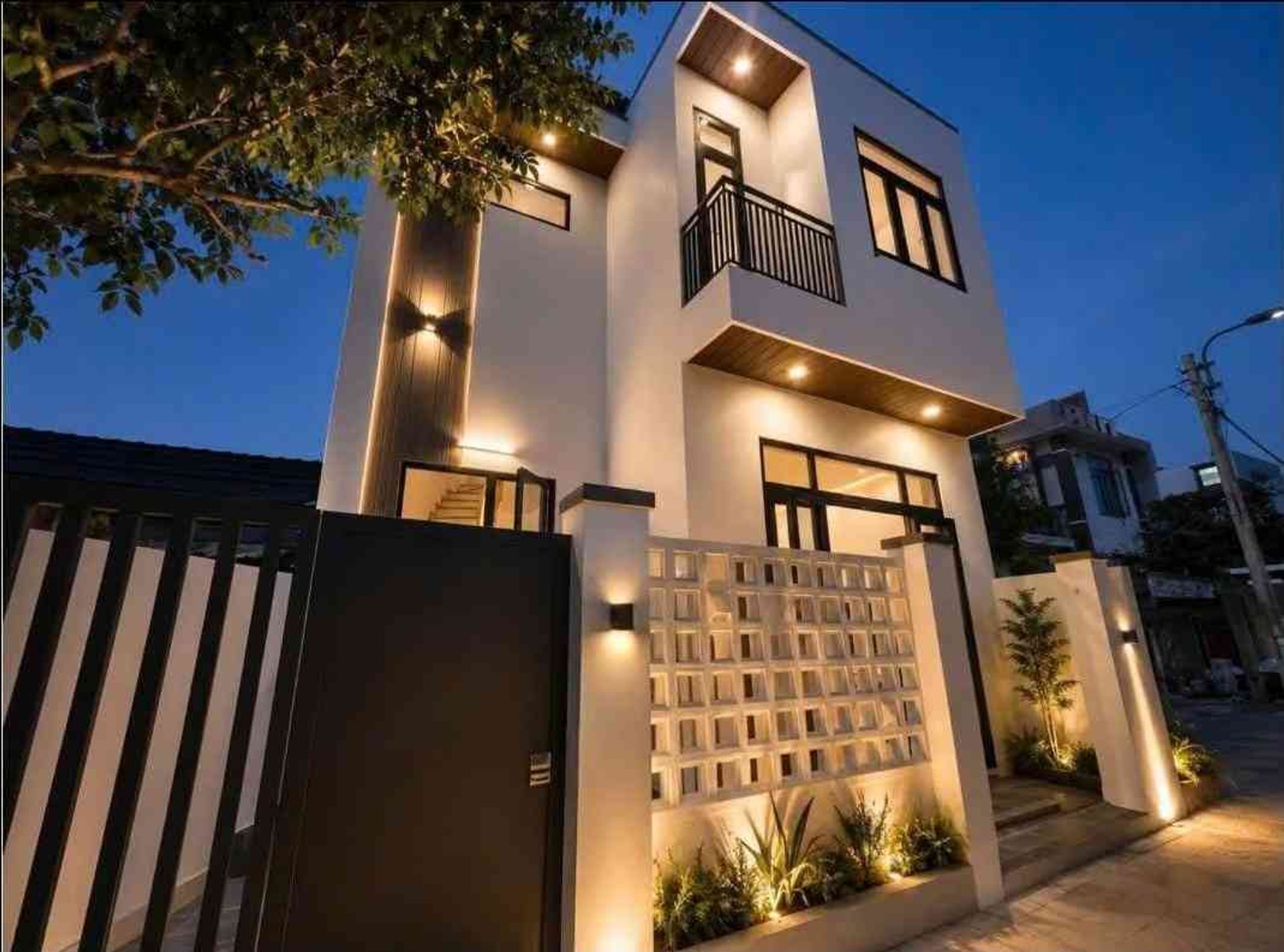 Nhà kiệt Bình Thái, giá siêu hời chỉ 3.99 tỷ