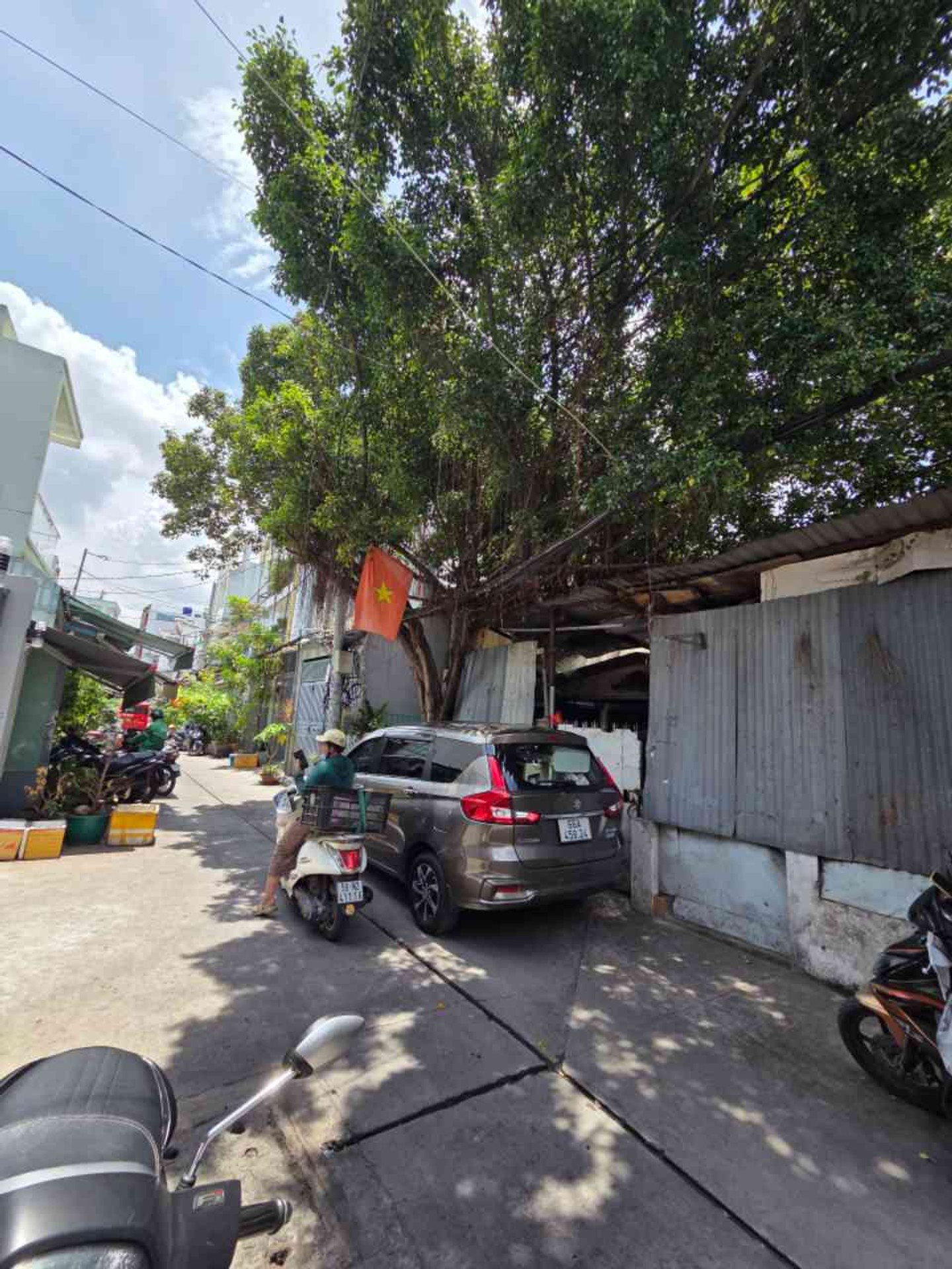 HẺM XE TẢI HẬU GIANG NGAY BÌNH PHÚ Q6 - DT KHỦNG 10x13M - NỞ HẬU -