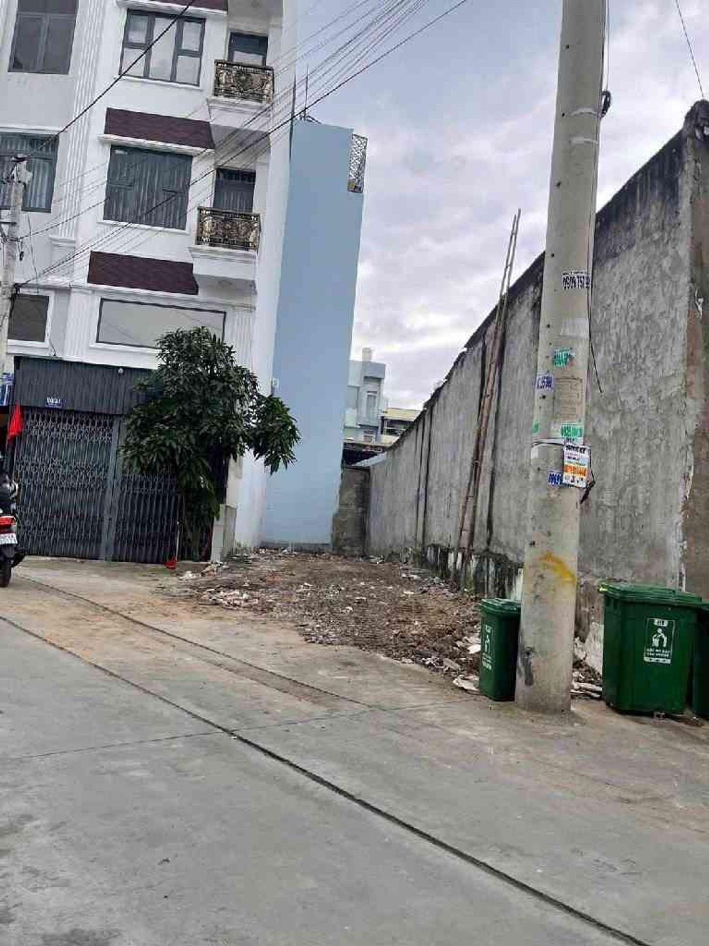 Đất nền khu cao tầng, ngay trung tâm sầm uất, mặt tiền rộng 4m