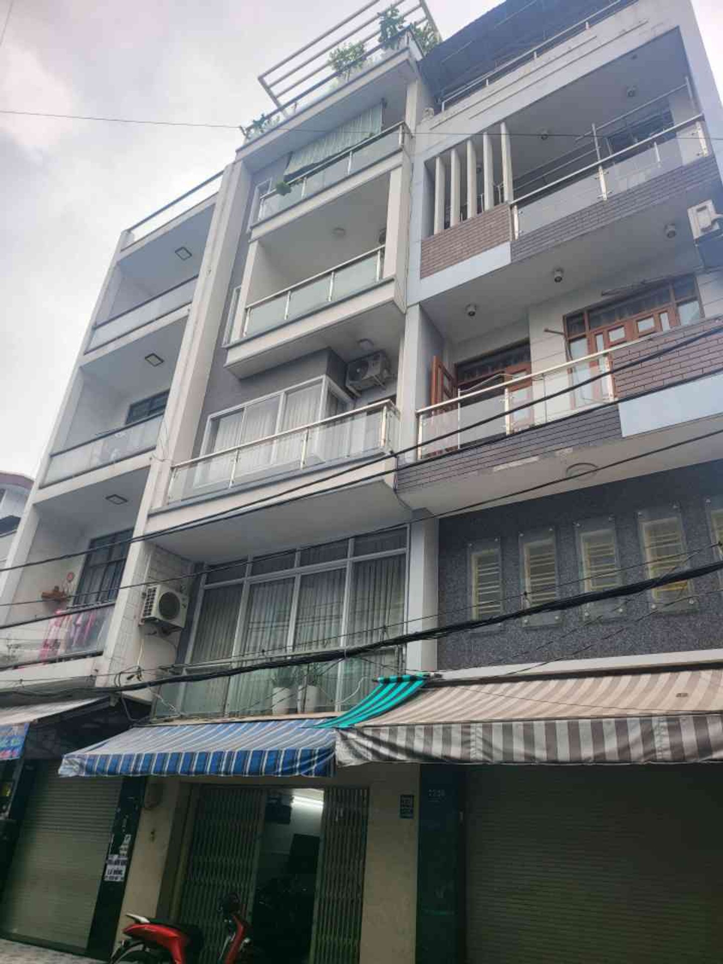 Nhà Mặt Phố Kinh Doanh Sầm Uất Tân Bình
