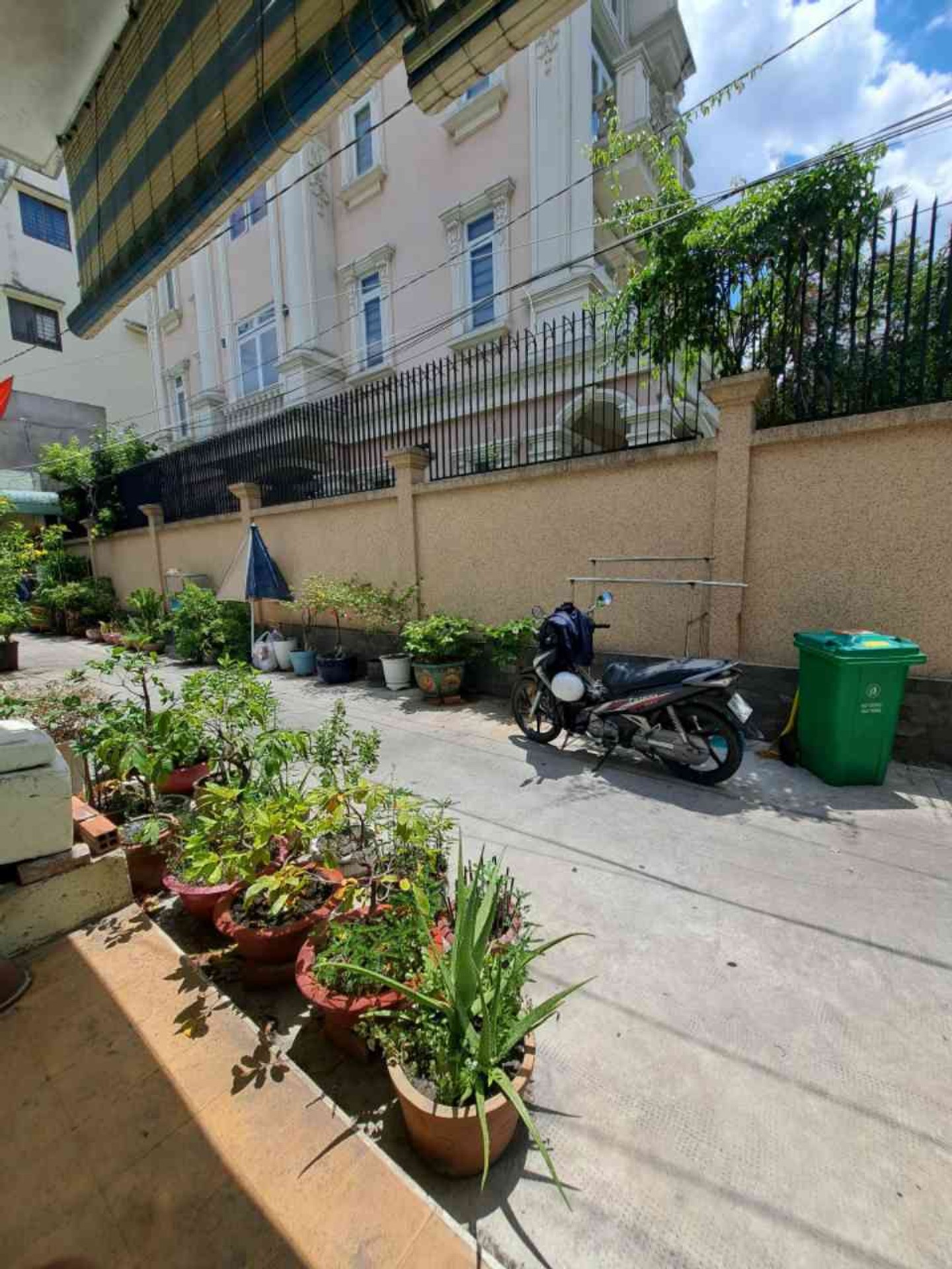 Nhà đẹp nhỏ xinh ngay Hòa Hưng, Q10