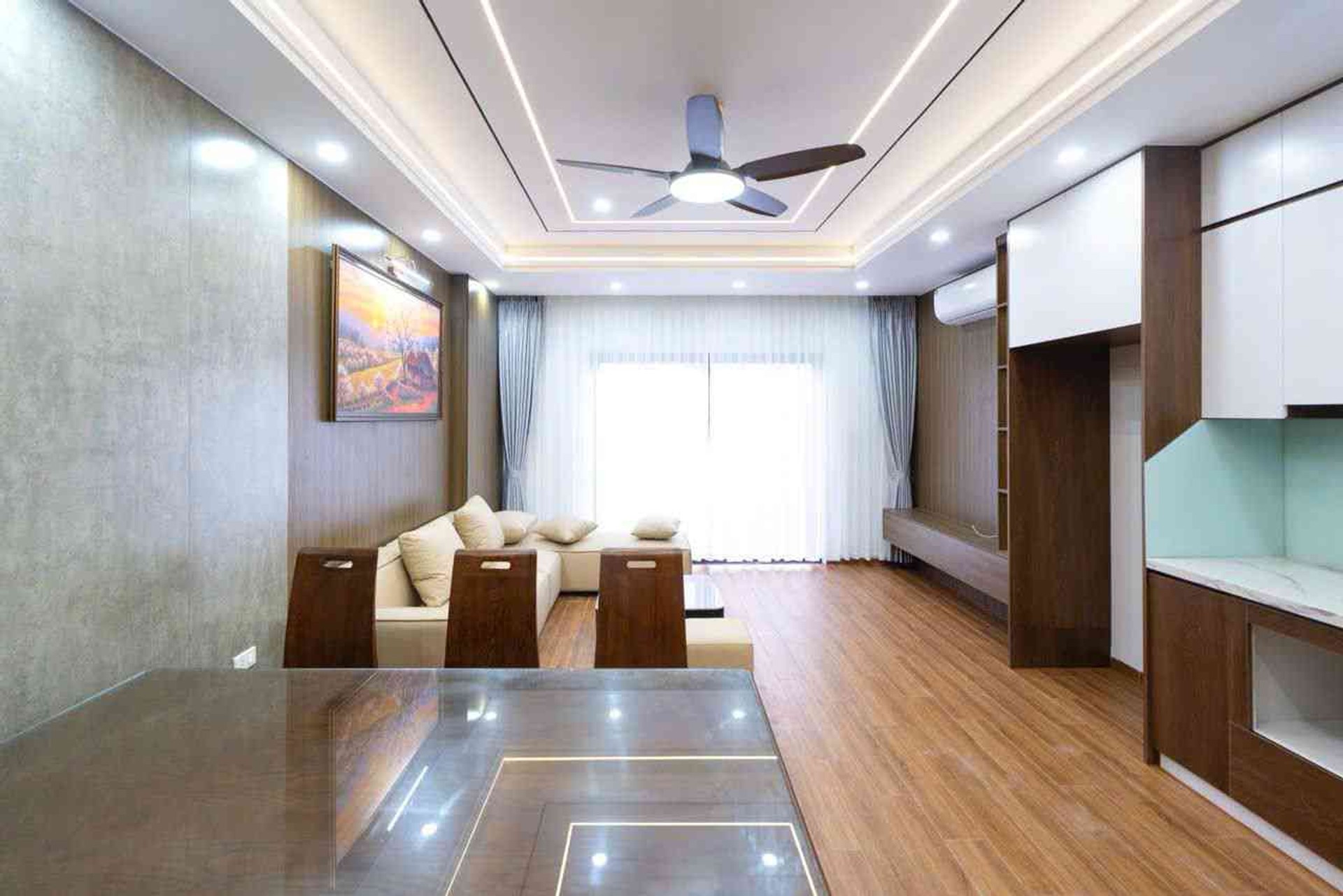 B.Á.N NHÀ THỊ TRẤN ĐAN PHƯỢNG , GARA Ô TÔ, THANG MÁY NHẬP, Ở SƯỚNG 50M2, 8.5 TỶ