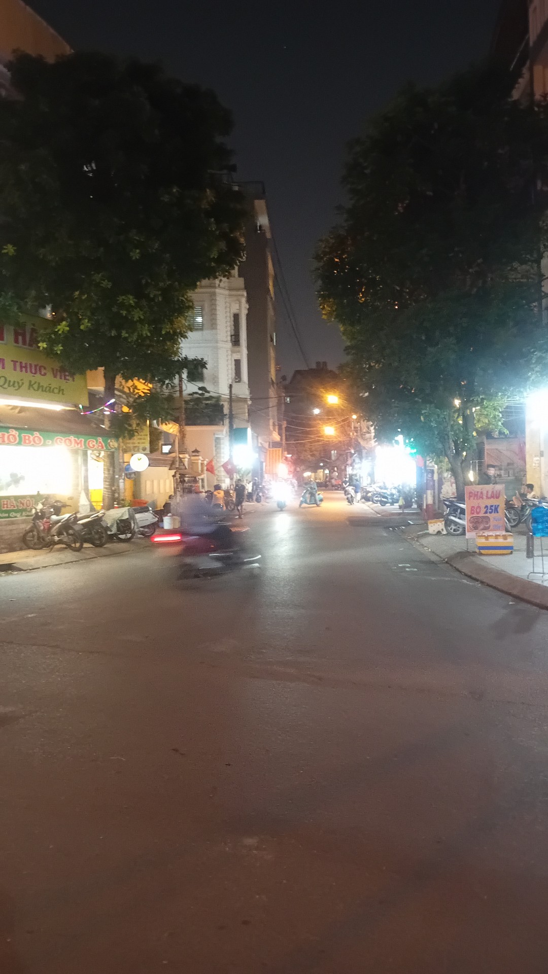 Nhà Mặt Phố Trung Tâm Tân Bình, Mặt Tiền 4.5m Siêu Đẹp