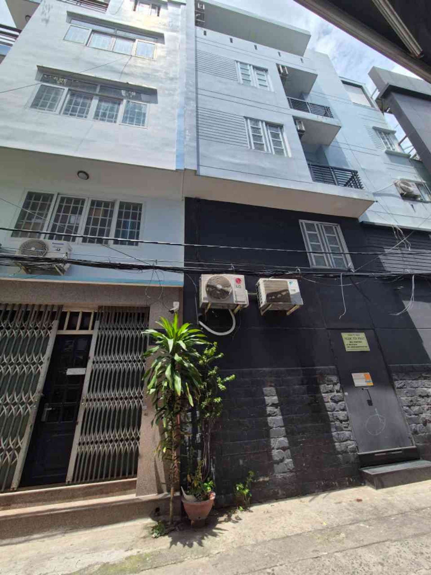 Cơ hội vàng sở hữu nhà mặt phố lô góc diện tích lớn tại Điện Biên Phủ