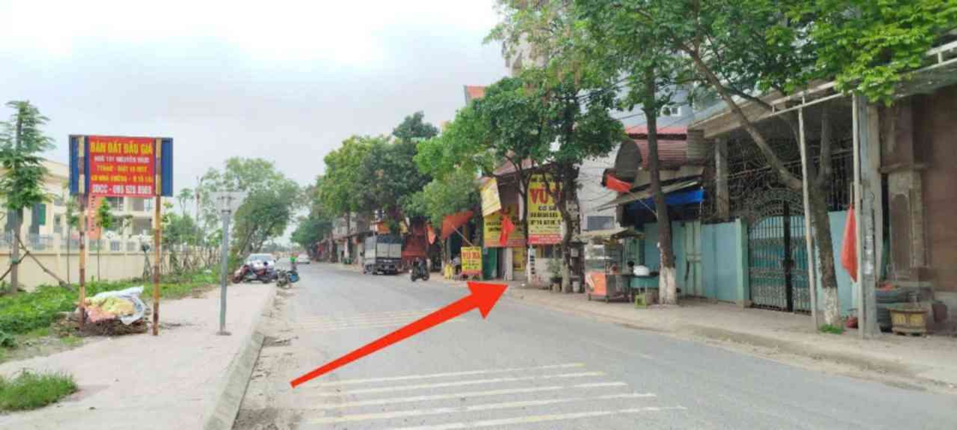 Bán đất 40.4m2 tại Vân Hà, gần UBND và trường học