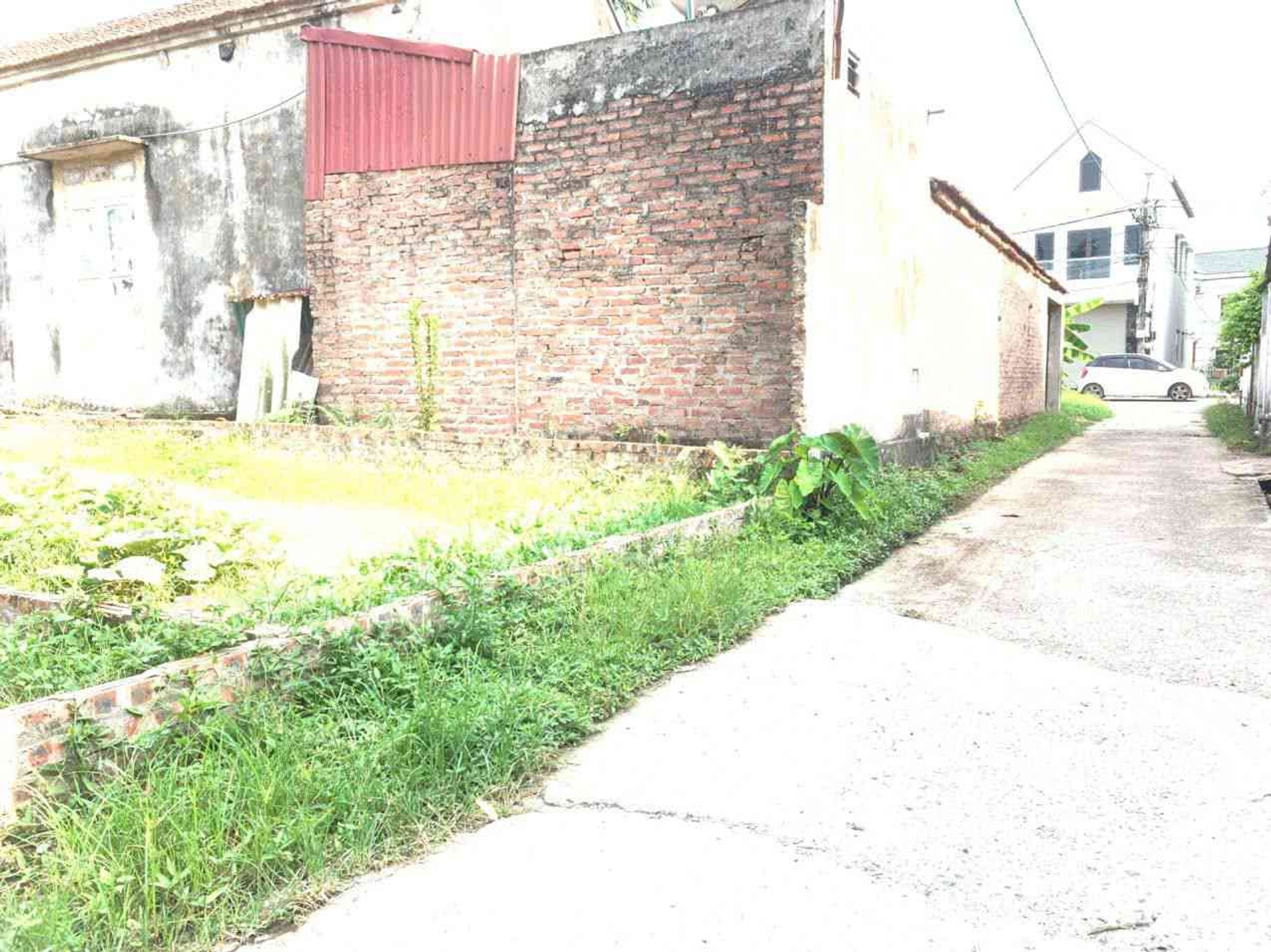 Bán đất 86,5m2 hướng Tây Bắc tại xã Nội Bài, gần đường Hiền Lương