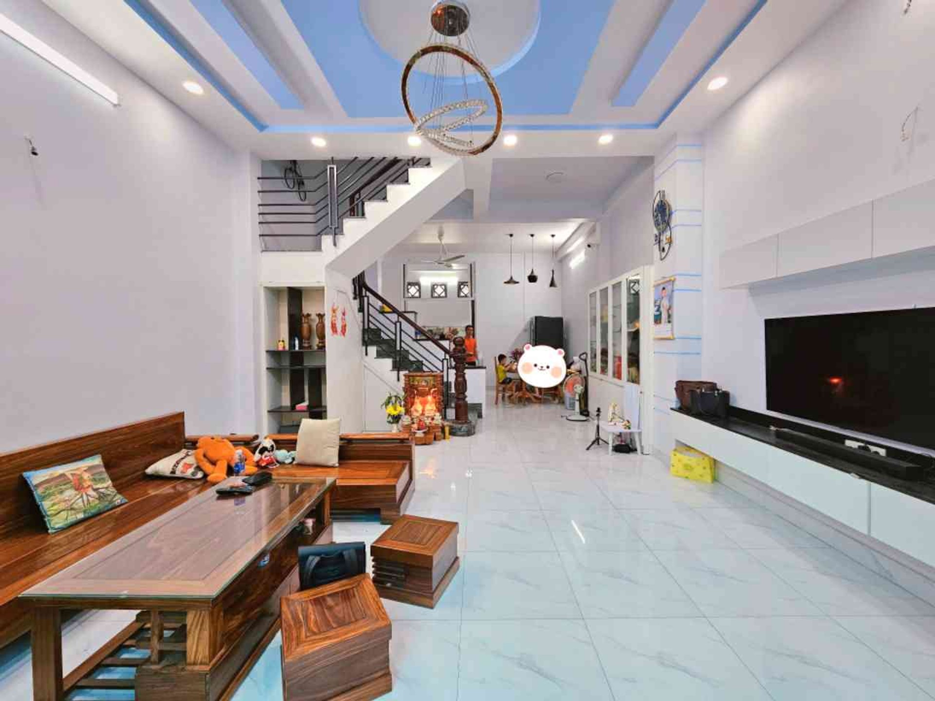 Bán nhà riêng 3 tầng diện tích 77m² tại Phường Phước Long B Cũ, Trung tâm Quận 9 cũ, mặt tiền 5.2m
