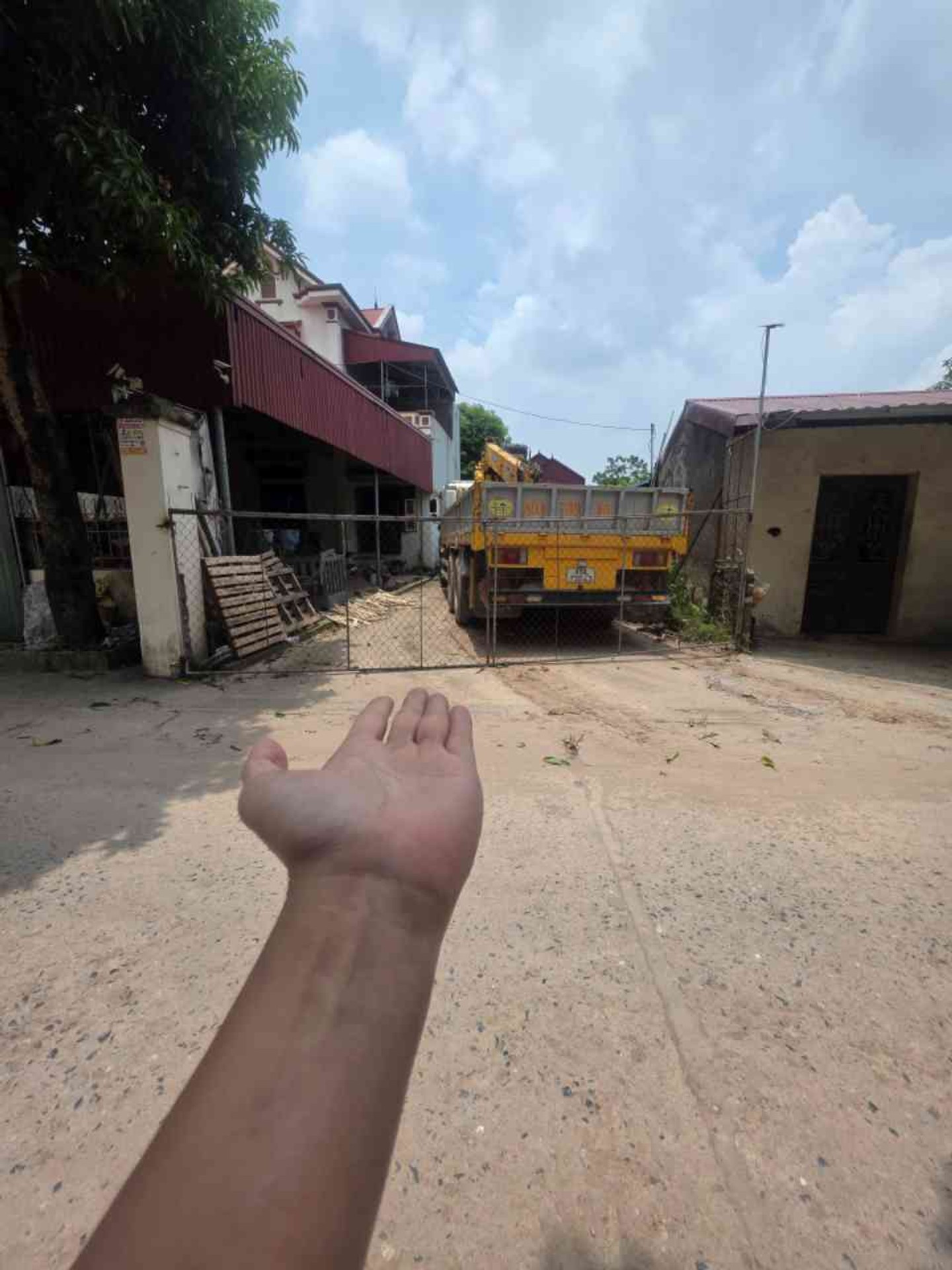 MẶT PHỐ - KINH DOANH - SÁT GẦN ĐH BÁCH KHOA CS2 - THÔNG SỐ ĐẸP