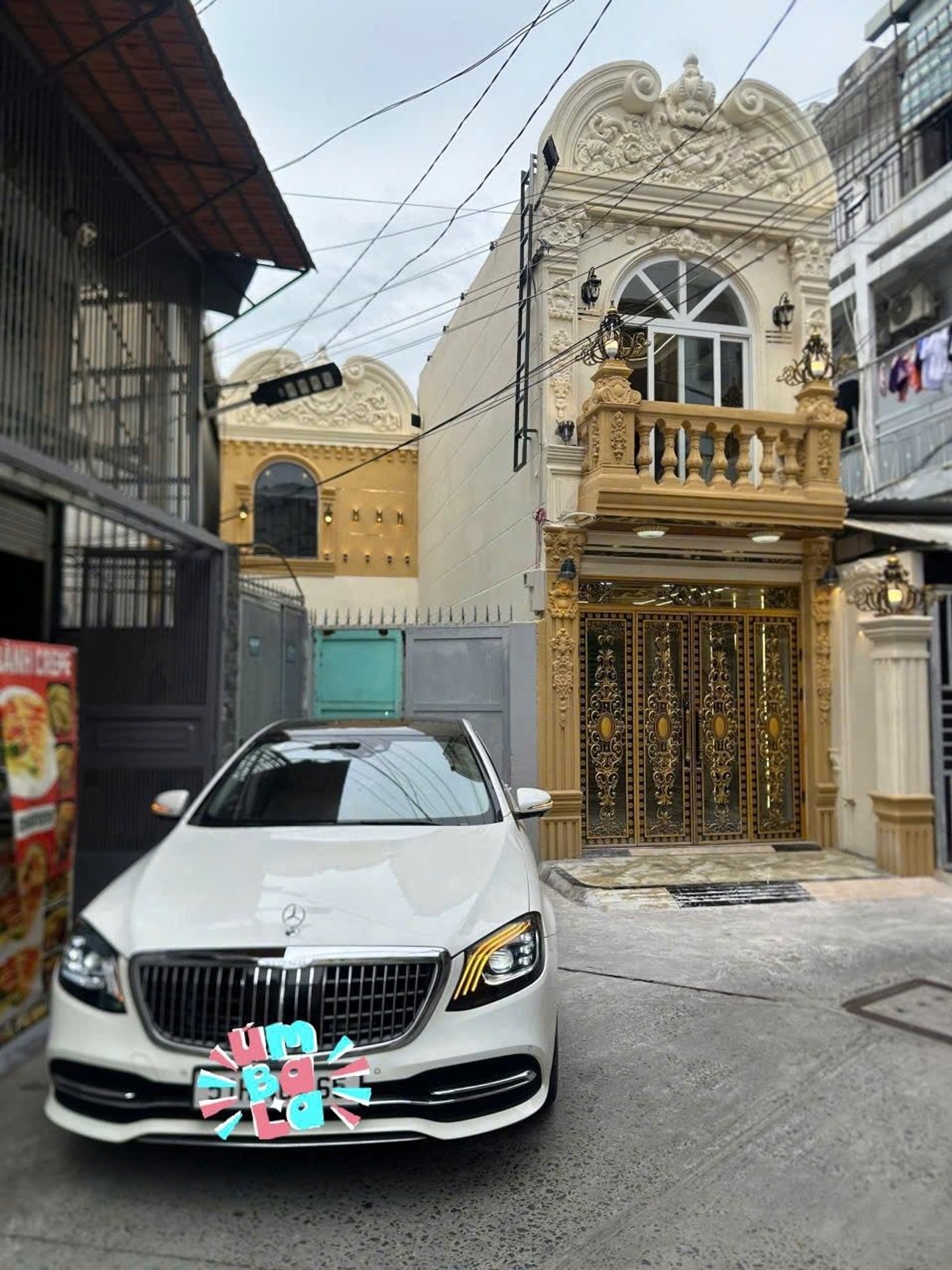 Nhà đẹp lung linh, sẵn ôtô, tiện nghi xịn xò tại Tân Sơn Nhất