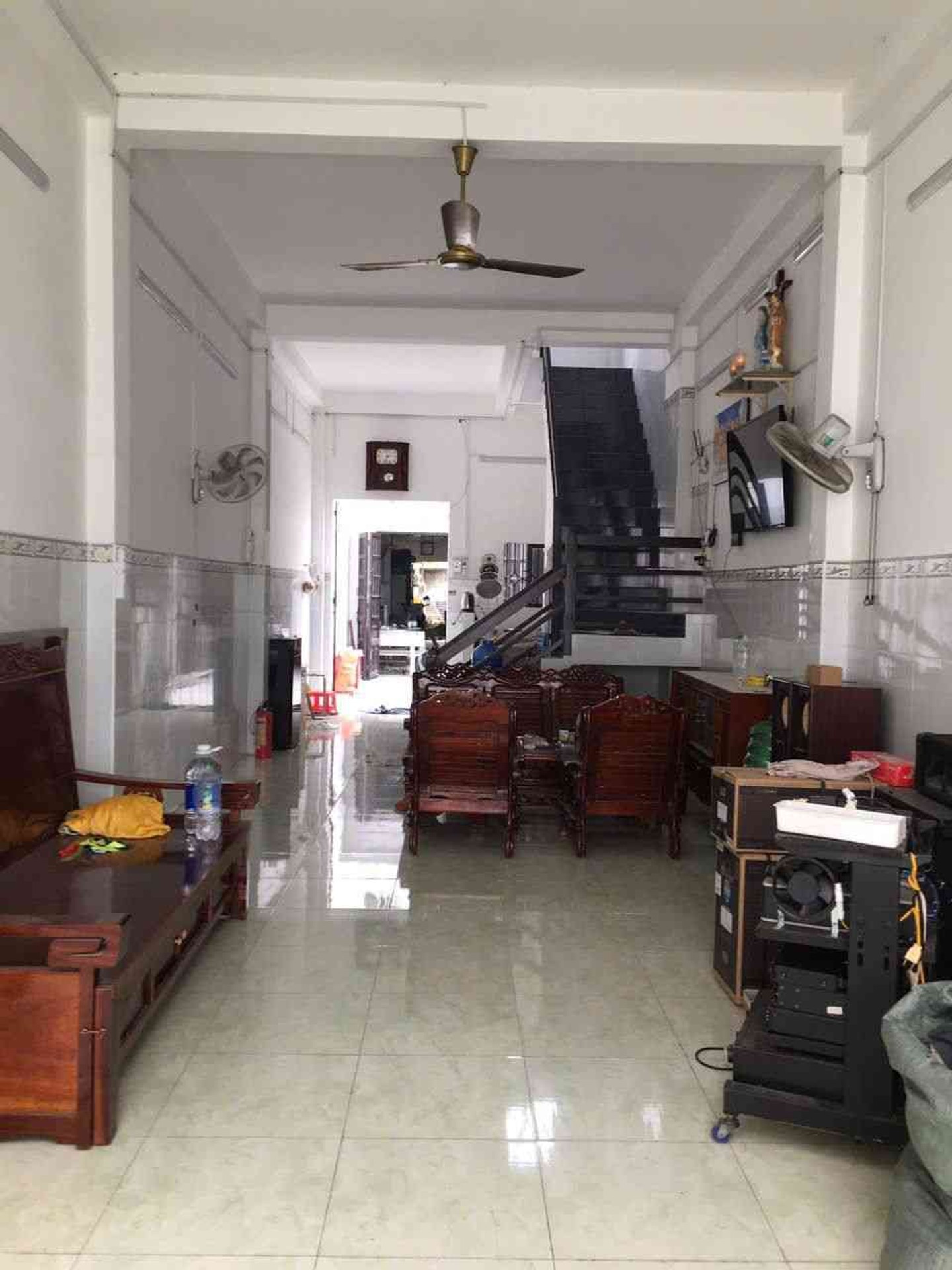 Bán nhà NHÀ MẶT TIỀN KINH DOANH ĐƯỜNG