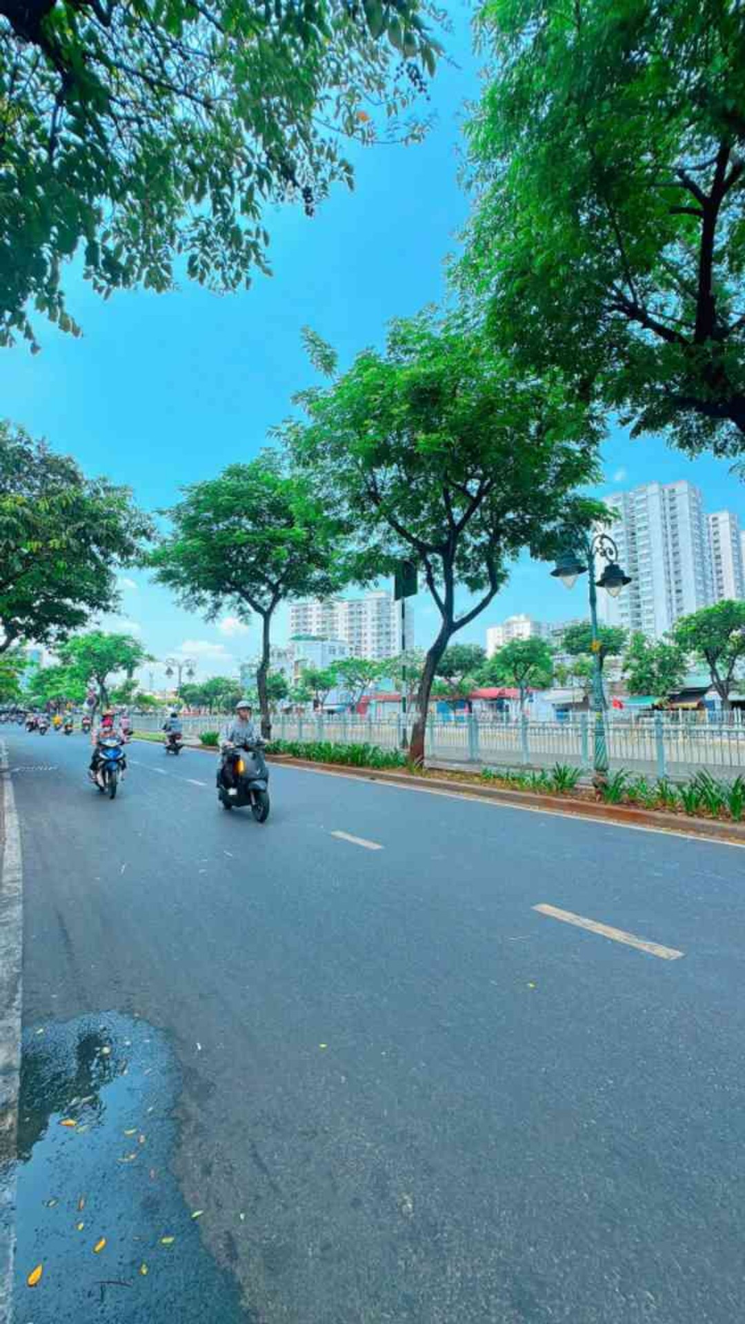 Bán nhà mặt phố 4 tầng tại khu vực trung tâm, giá 7.98 tỷ