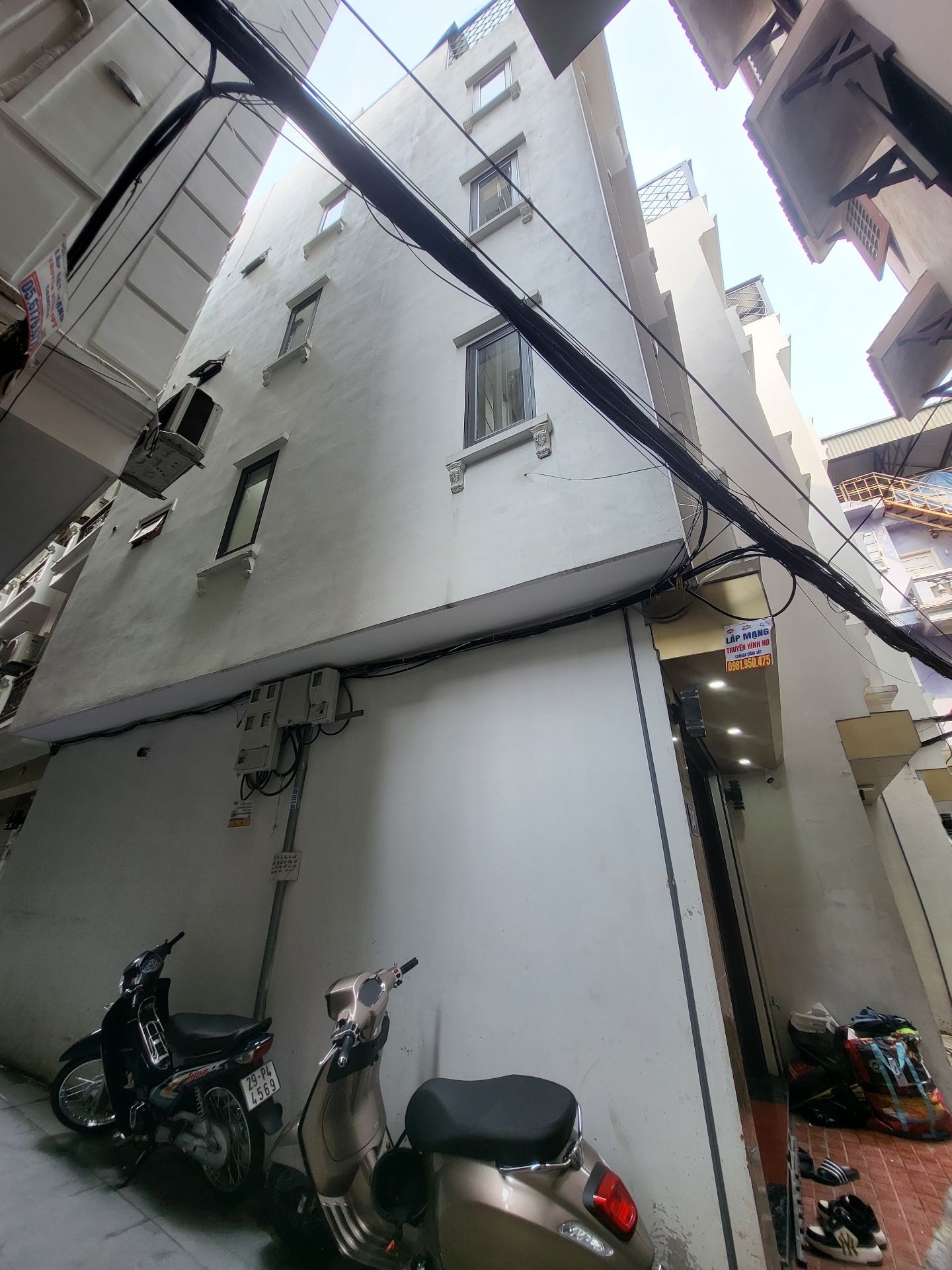 Bán nhà đẹp Lạc Trung 💥 Phân lô ô tô, phố mới ven sông thông thoáng, lô góc 35m2 x 5 tầng 8.x tỷ