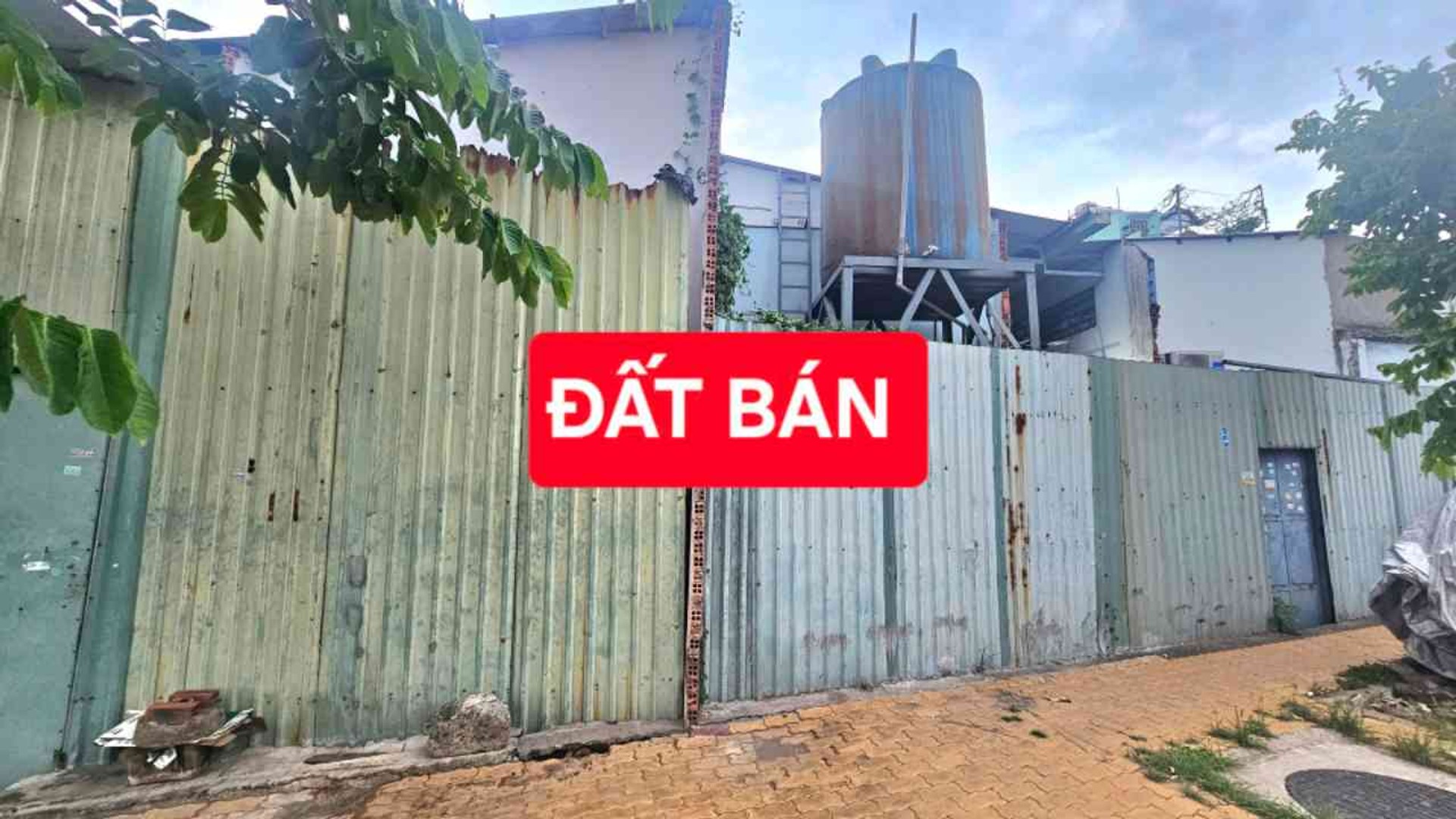 Nhà rộng 11 phòng trọ cùng đất mặt tiền An Lạc giá tốt