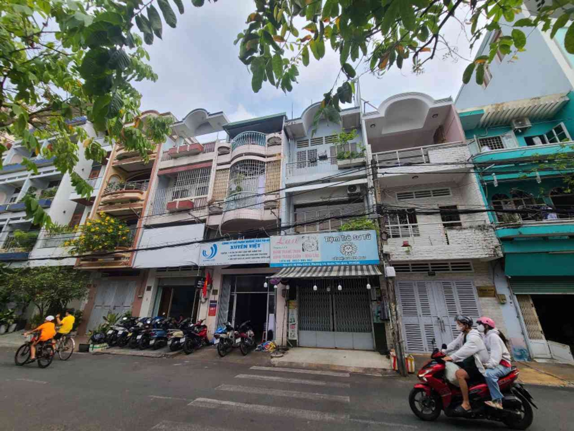 Nhà mặt phố Tân Bình giá tốt, sẵn sàng kinh doanh ngay