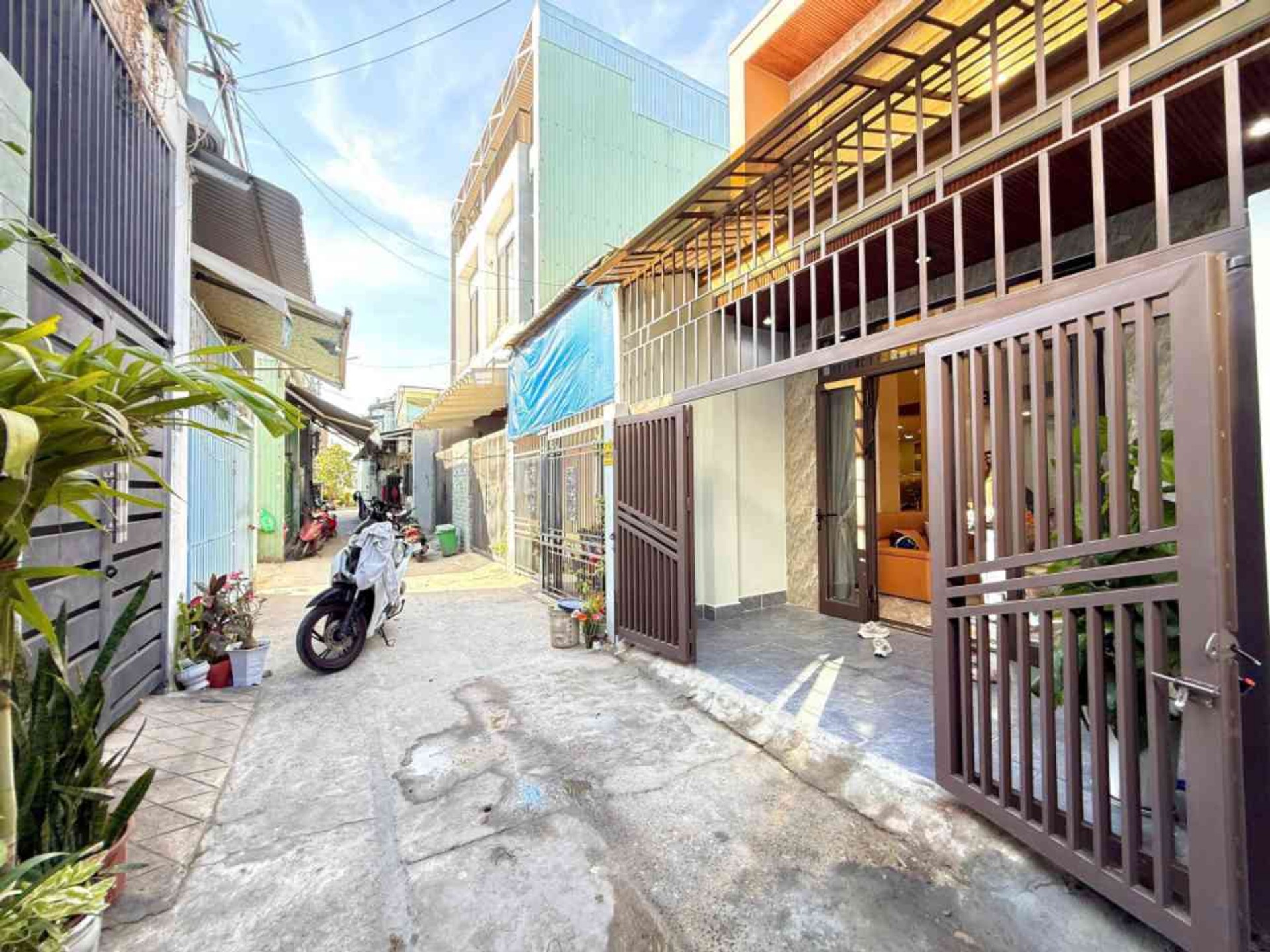 Bán nhà 2 tầng 3PN 54m2 tại Tôn Đản giá tốt