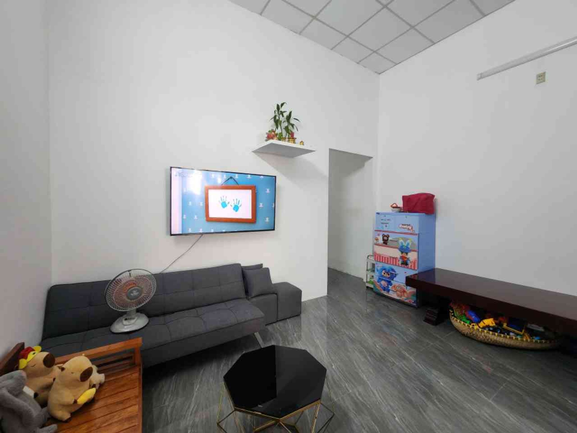Bán nhà kiệt ô tô Tôn Đản, diện tích 105m2, giá 3.35 tỷ