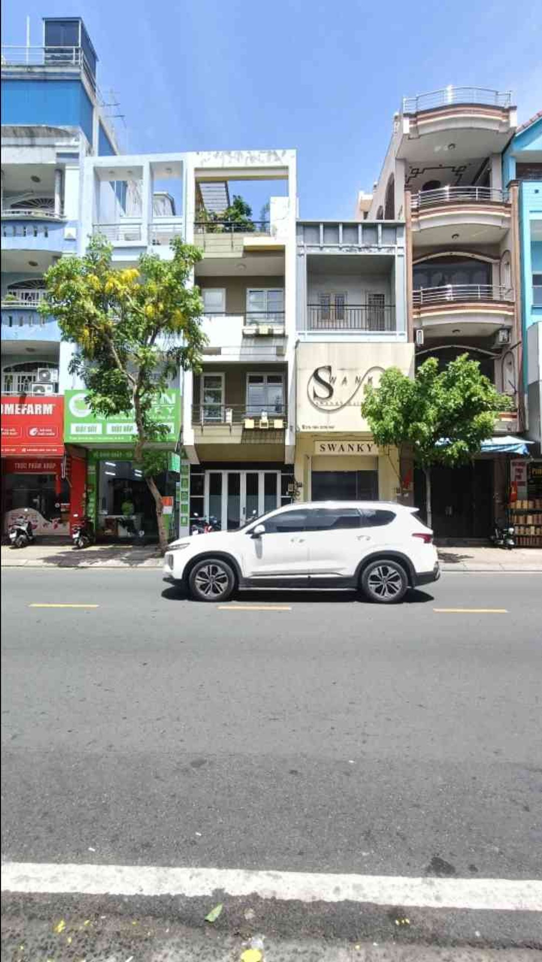 Nhà mặt phố Tân Sơn Nhì, kinh doanh cực đỉnh, gần sân bay