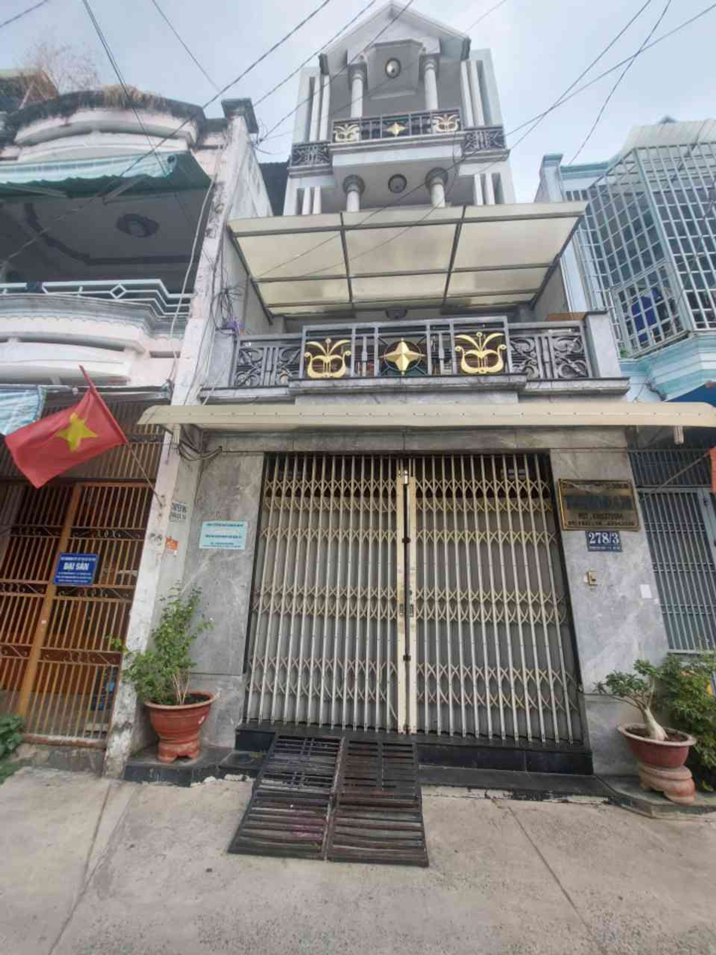 Nhà phố 4 tầng trung tâm Gò Vấp - tiện nghi đỉnh cao, giá tốt
