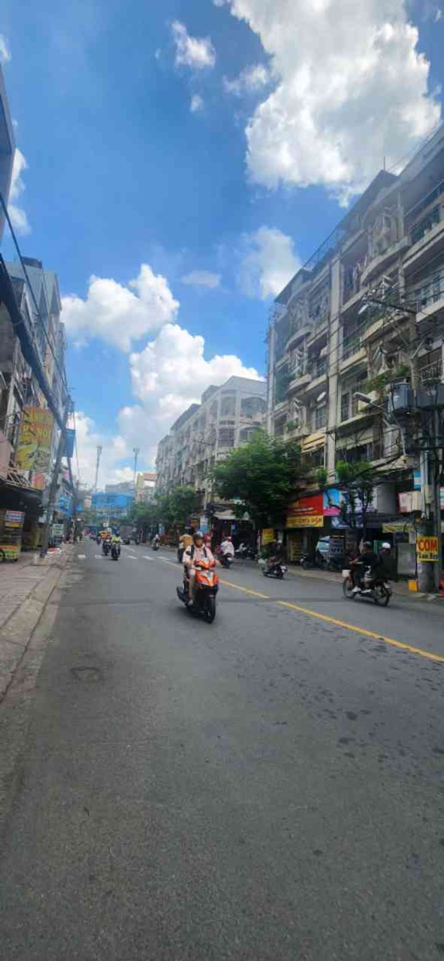 Căn hộ 2PN tiện nghi ngay trung tâm Tân Bình