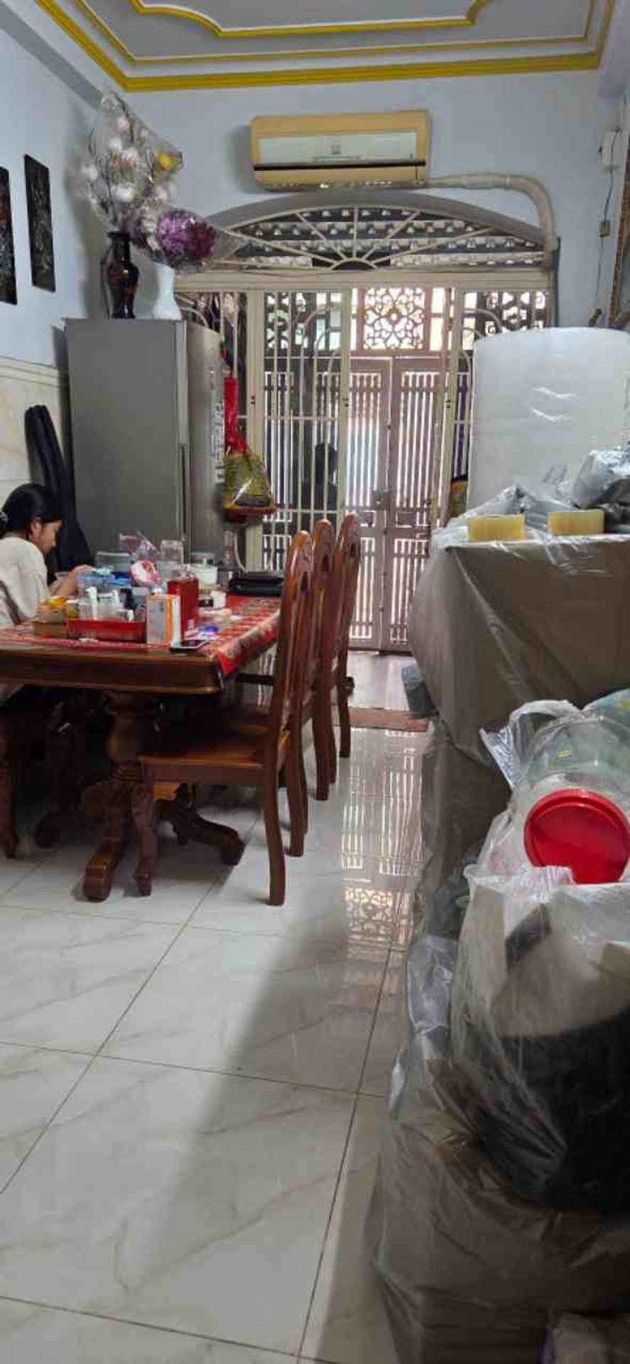 Nhà 4 tầng gần chợ Trần Văn Quang, Tân Bình, giá 6,4 tỷ