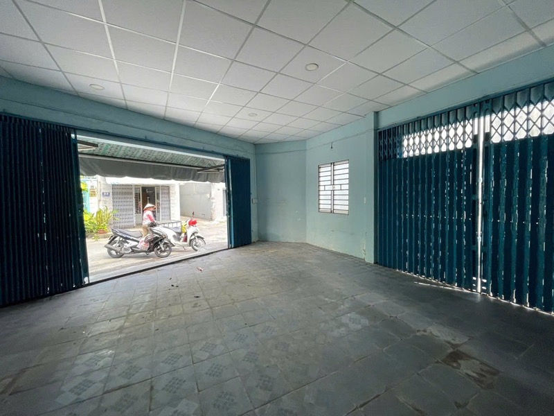 Bán nhà mặt phố tại phường 10, quận Tân Bình, diện tích 54m2, mặt tiền 5.8m, giá 8.5 tỷ